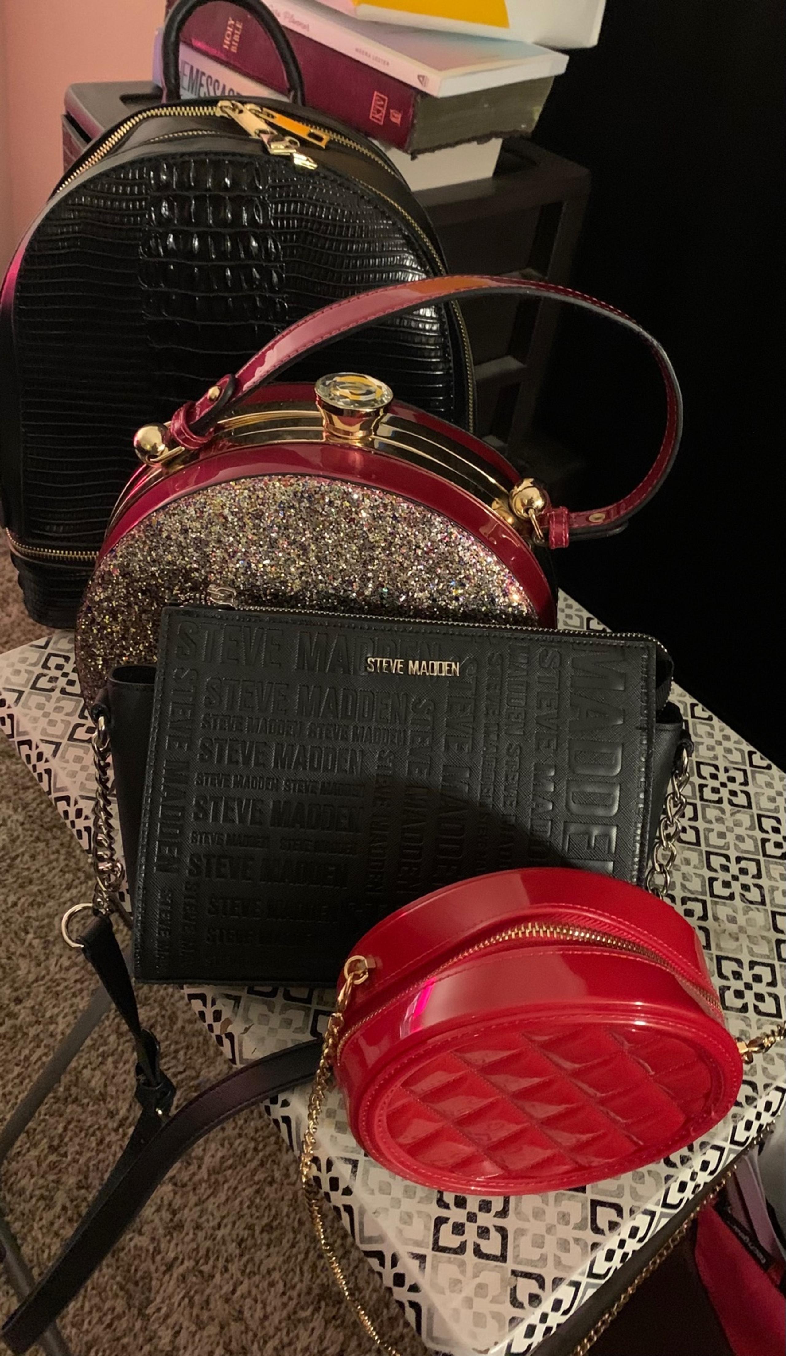 Four purses, including one SteveMadden purse