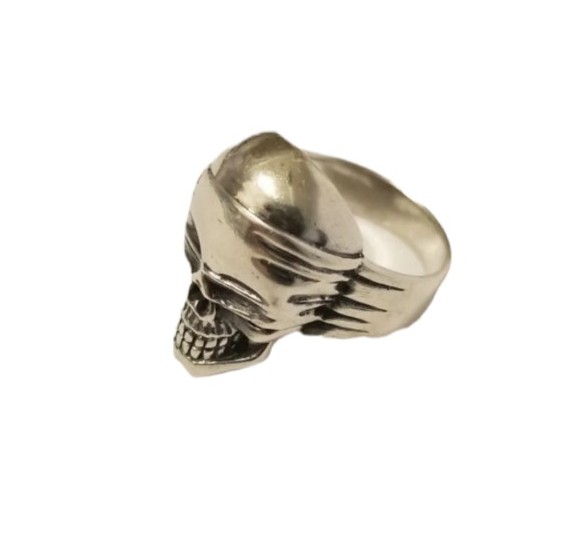 Skull silver ring size 10.5