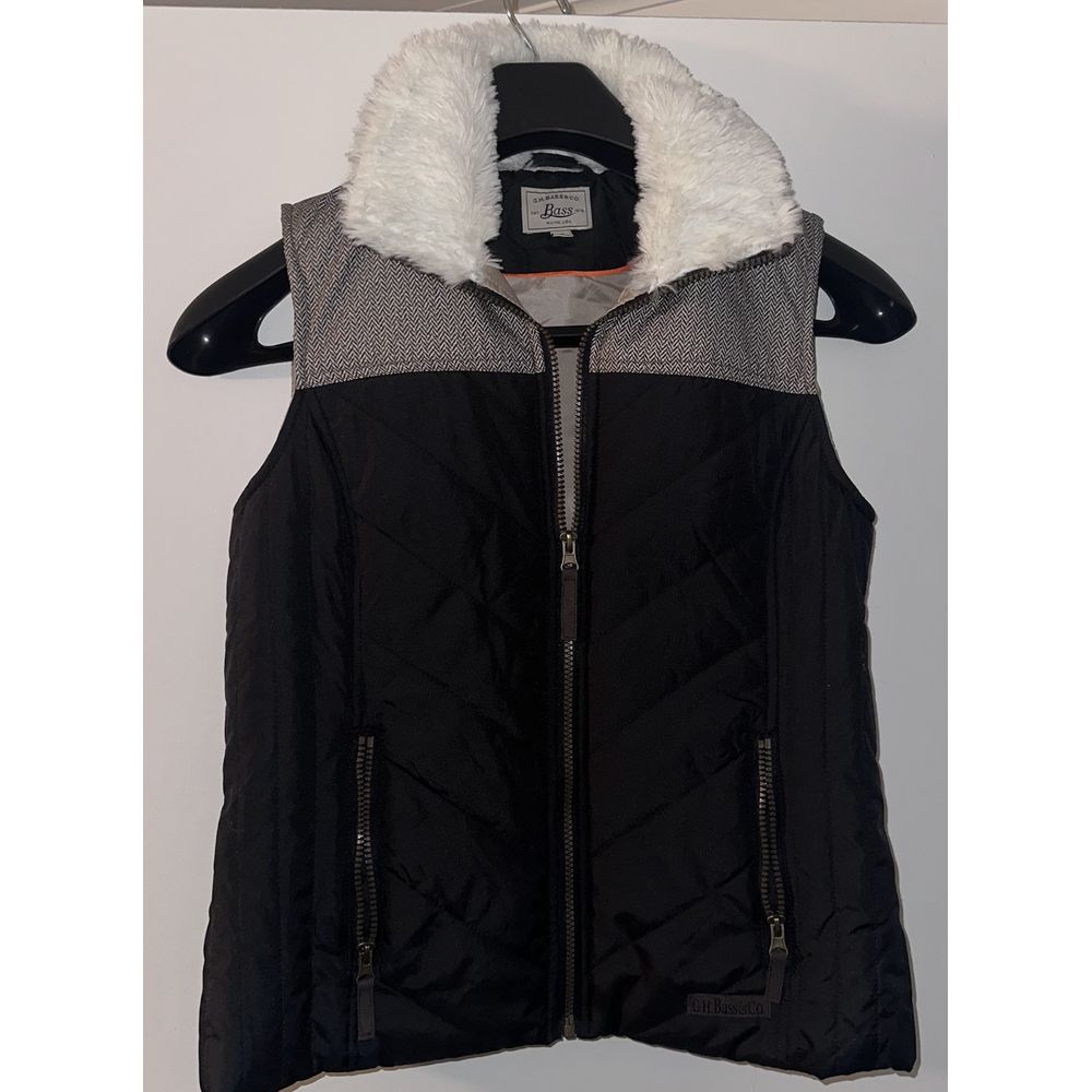 G.H. Bass Large Vest Full Zip Pockets Faux Fur Collar Small S New