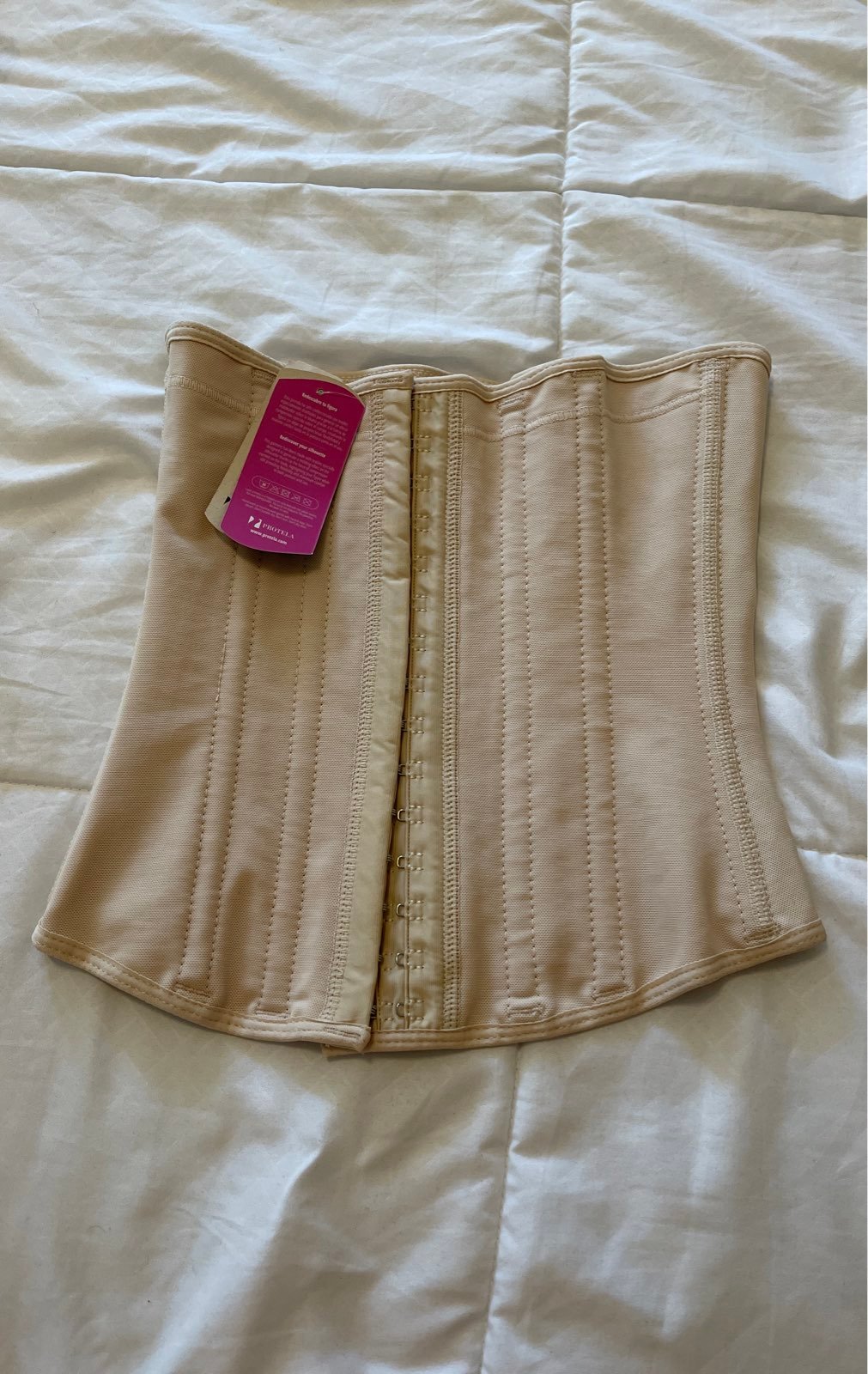 Nude-Waist Trainer