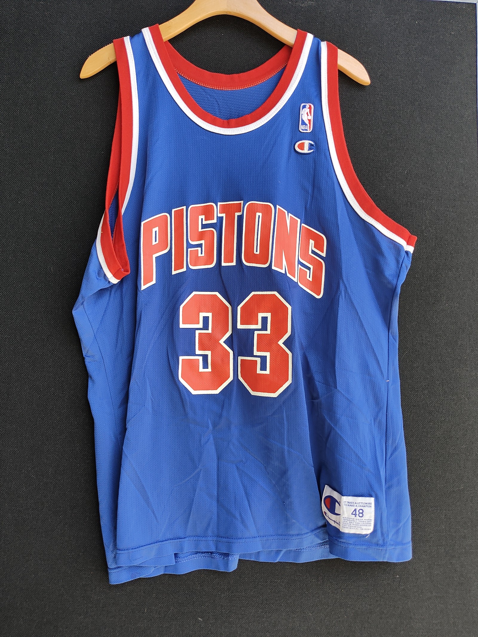 Champion pistons jersey