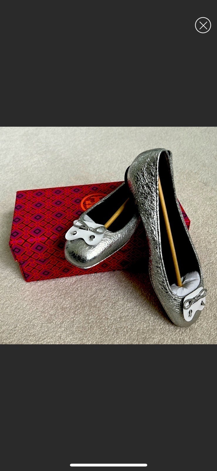 Tory Burch Laila Driver Ballet Flats - Metallic Silver - NIB - Size 7