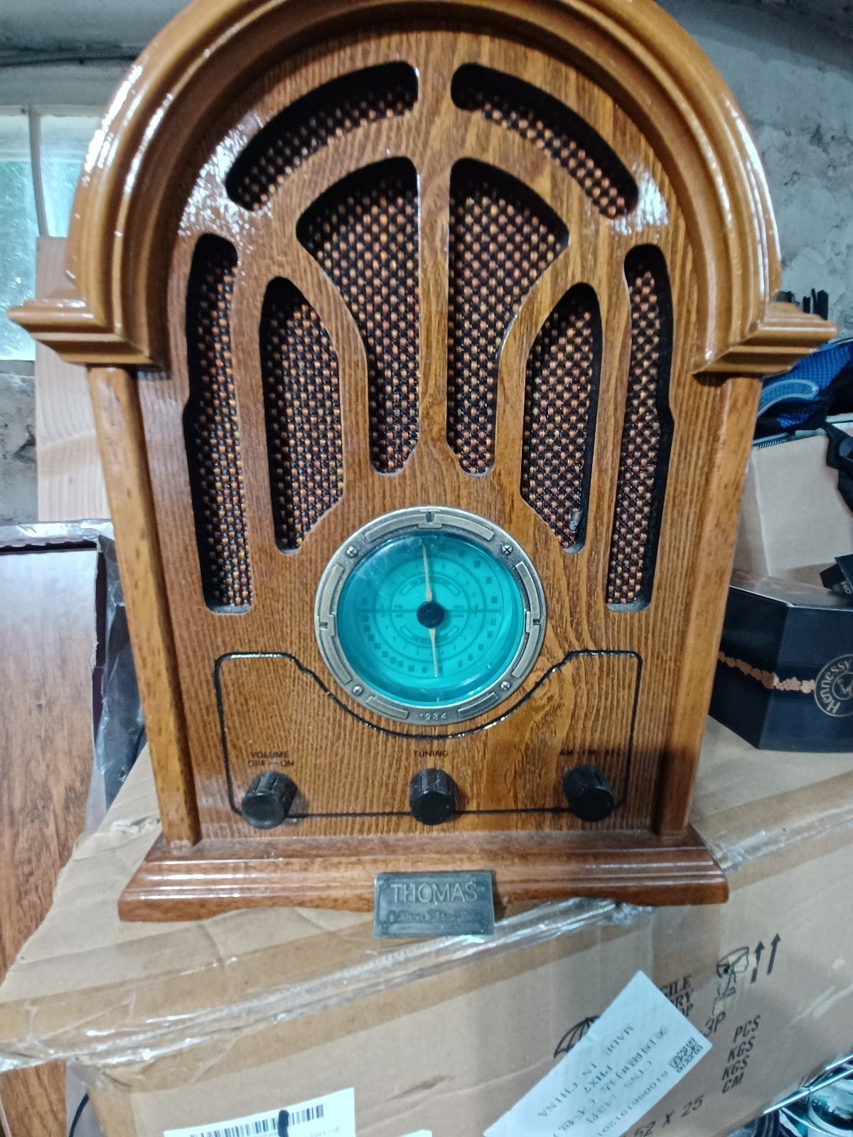 Vintage clock/radio