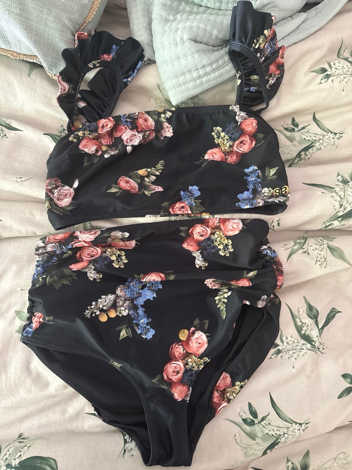 Albion fit floral suit