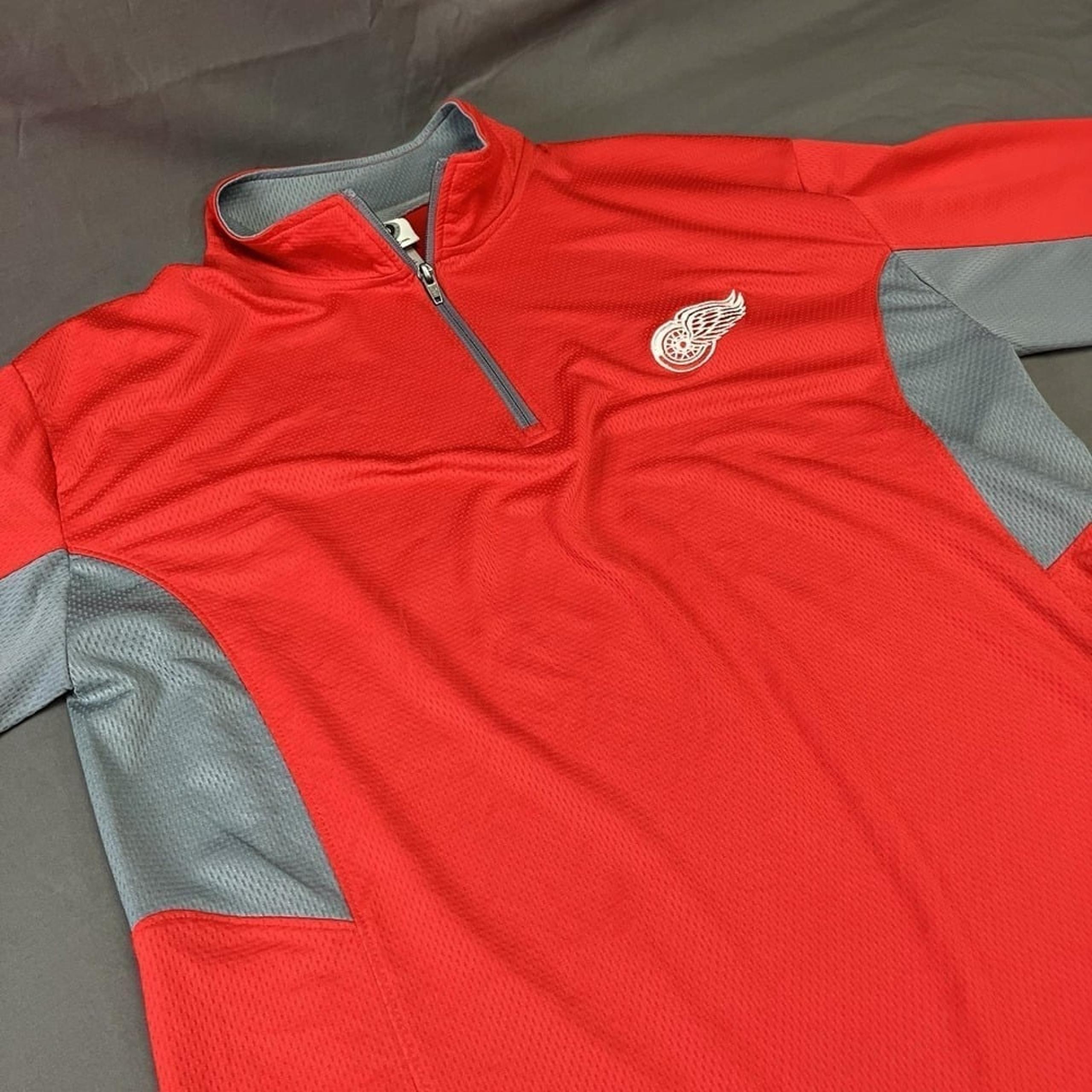 NHL Detroit Red Wings Jacket 1/4 Zip / Men's / Gray / Lg L / 100% Polyester Logo