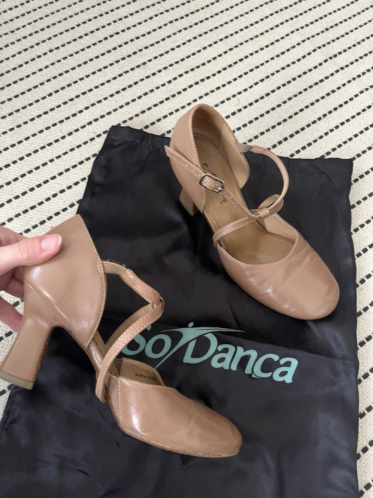 So Danca Velma Character shoe