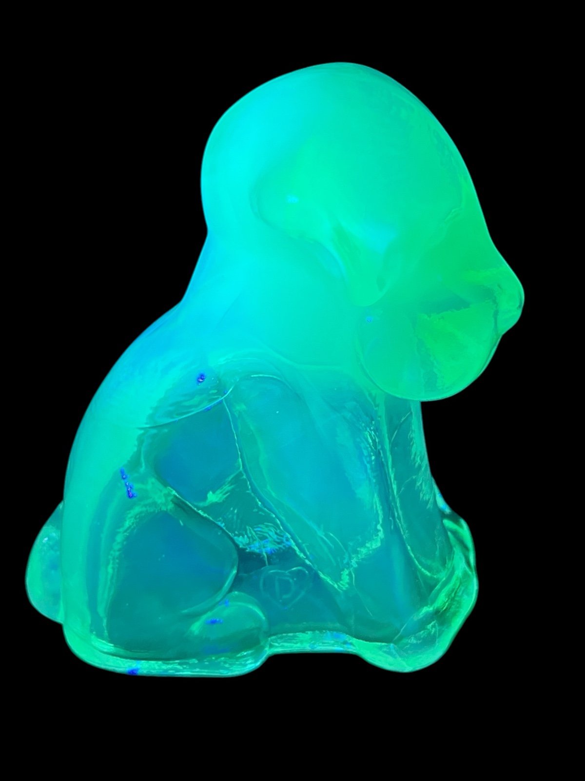 RARE! Degenhart Vintage Opalescent Uranium Glass Puppy Dog