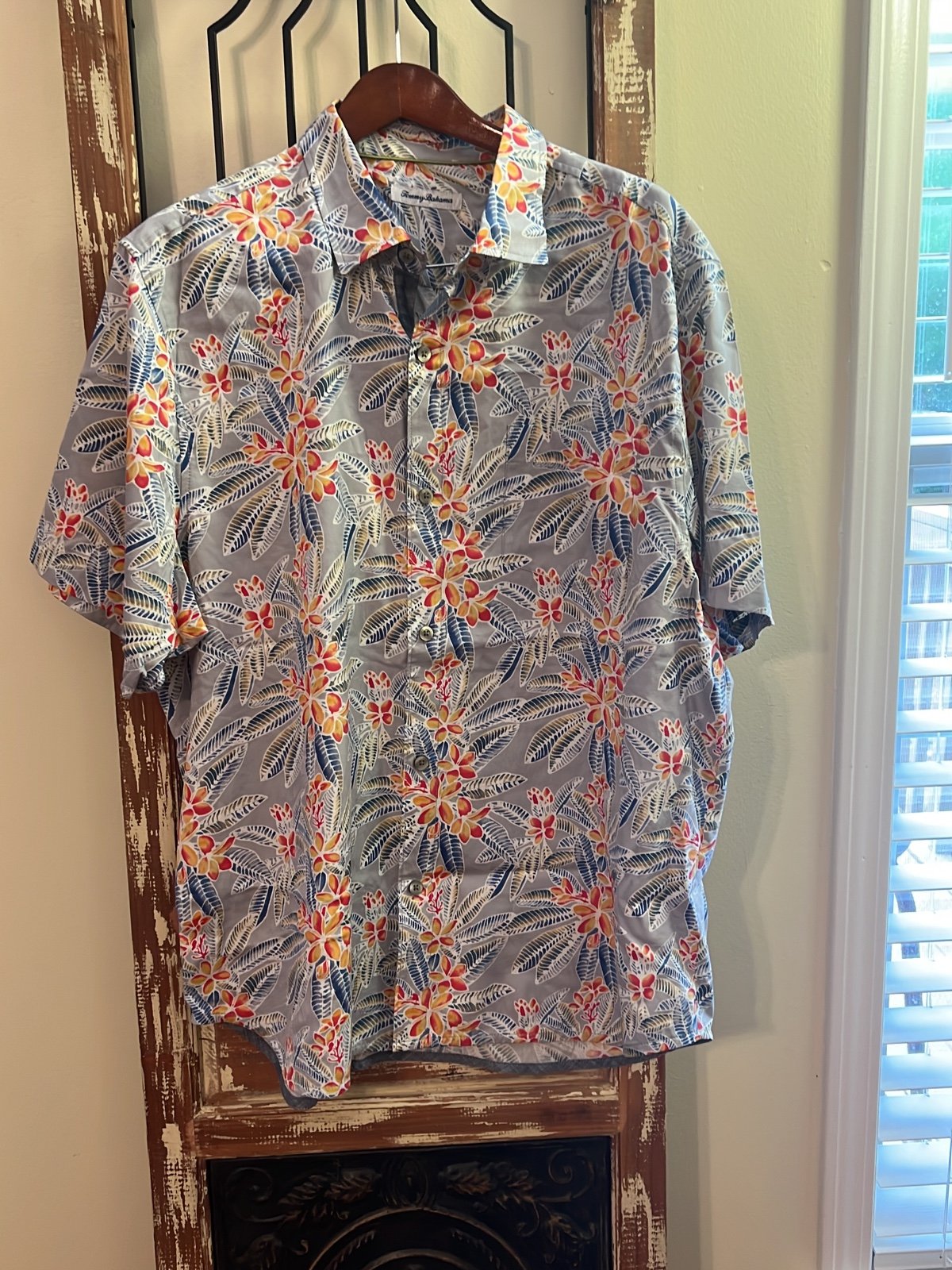 tommy bahama shirt men’s ex large