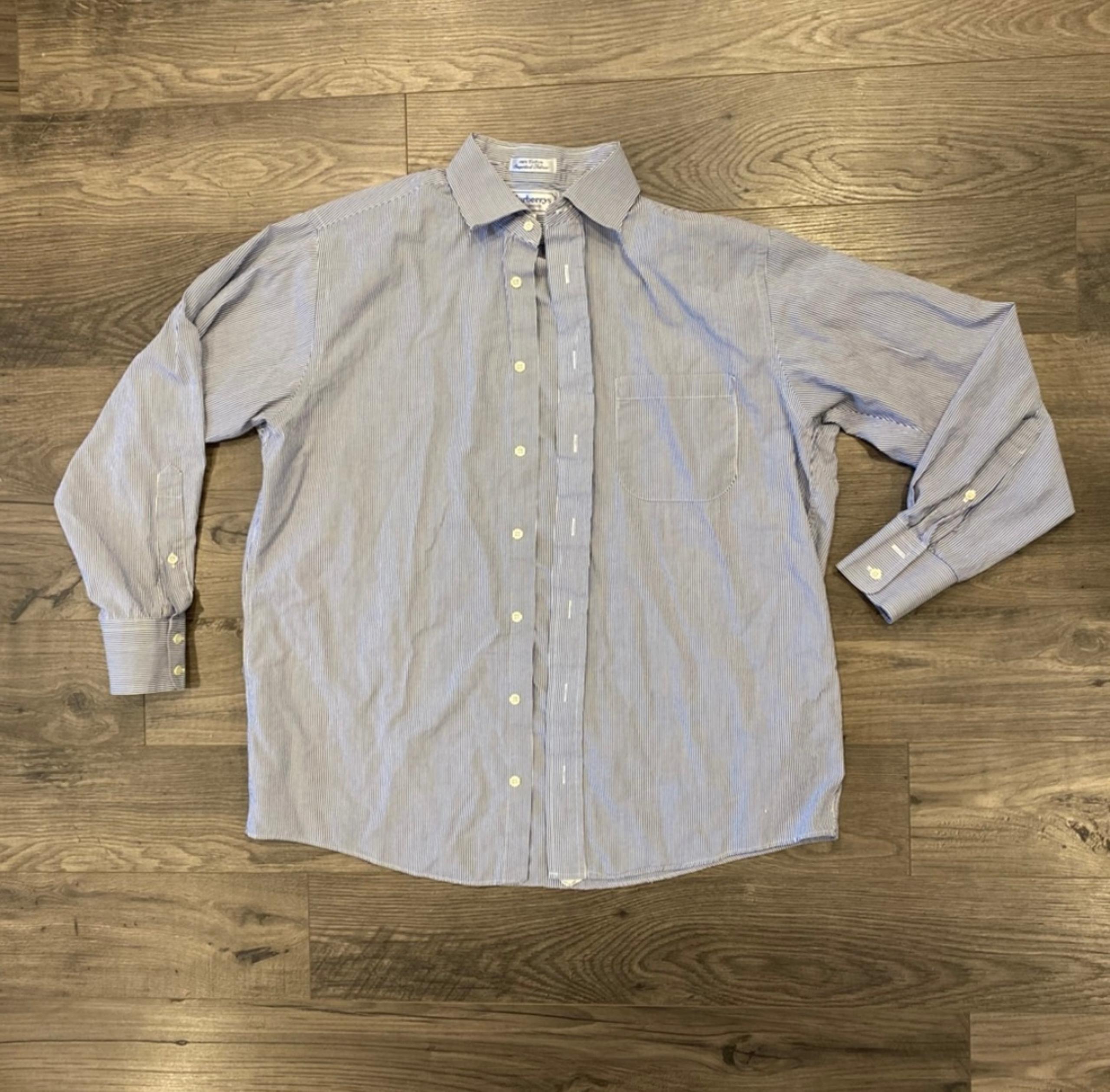 Vintage Burberrys of London Button Down Shirt. Men’s Size 16-32