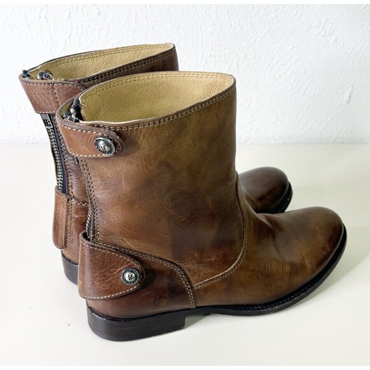 Frye Sz 5.5 B Melissa Button Back Zip Short Leather Brown Boot EUC