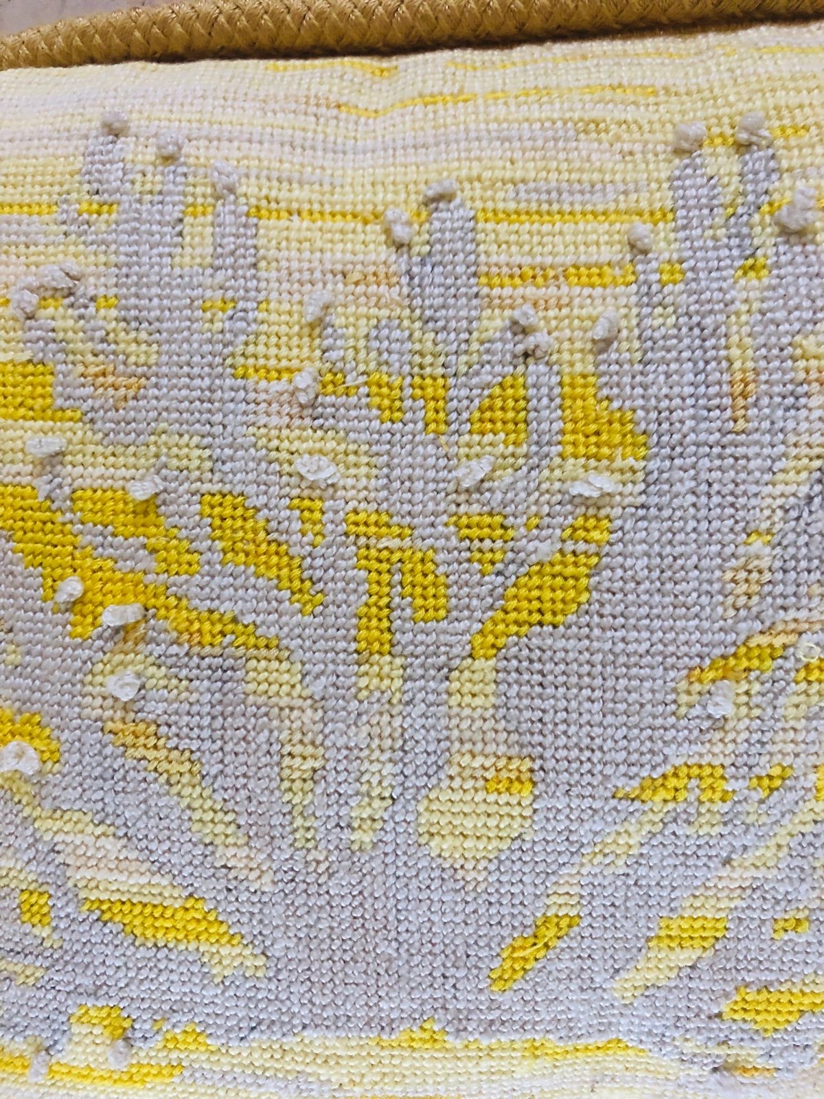 NEEDLEPOINT PILLOW Handmade