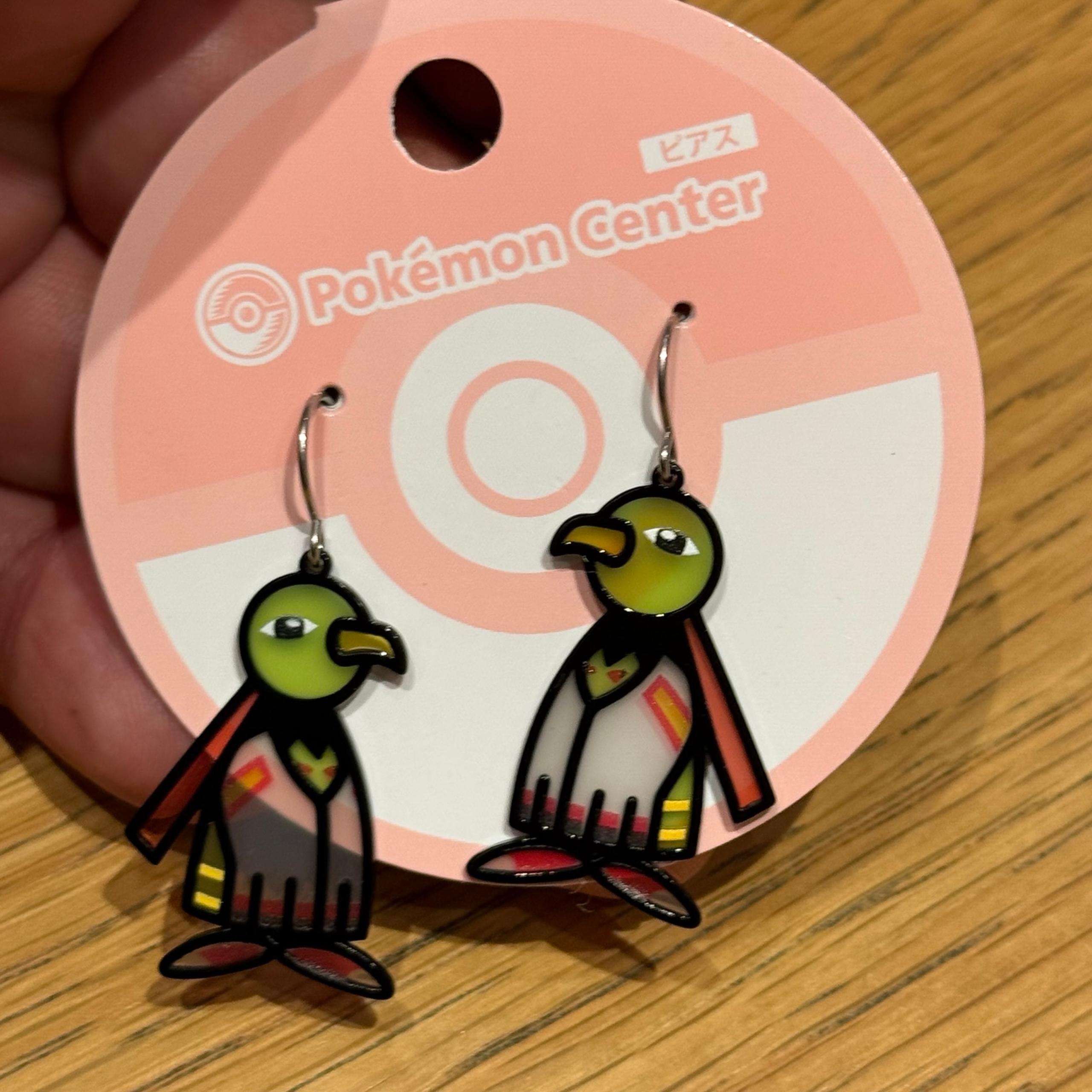 Pokemon Center EXCLUSIVE Pierced Earring Pair Xatu
