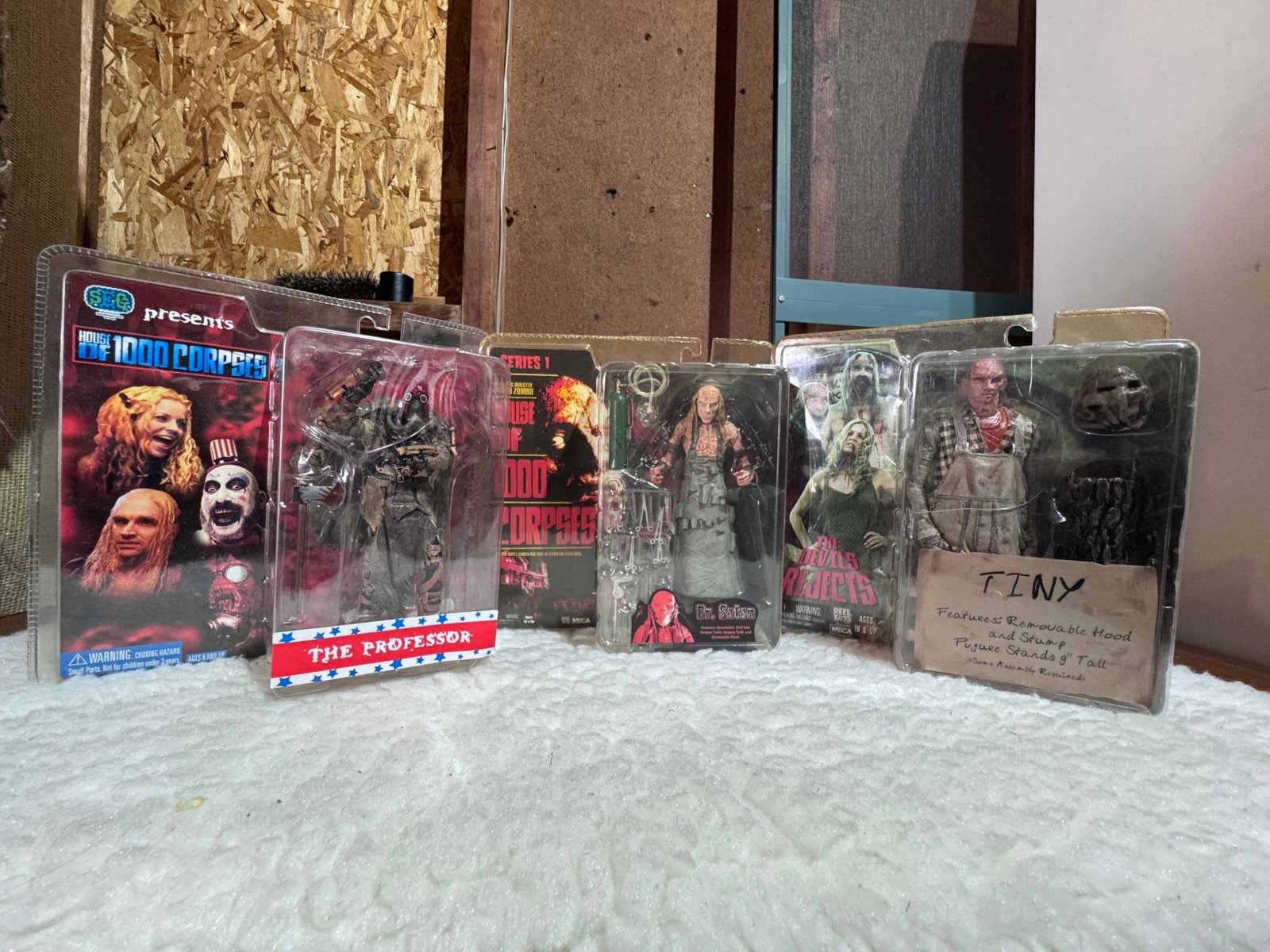 House of 1000 corpses Dr. Satan, the professor & tiny figure unopened