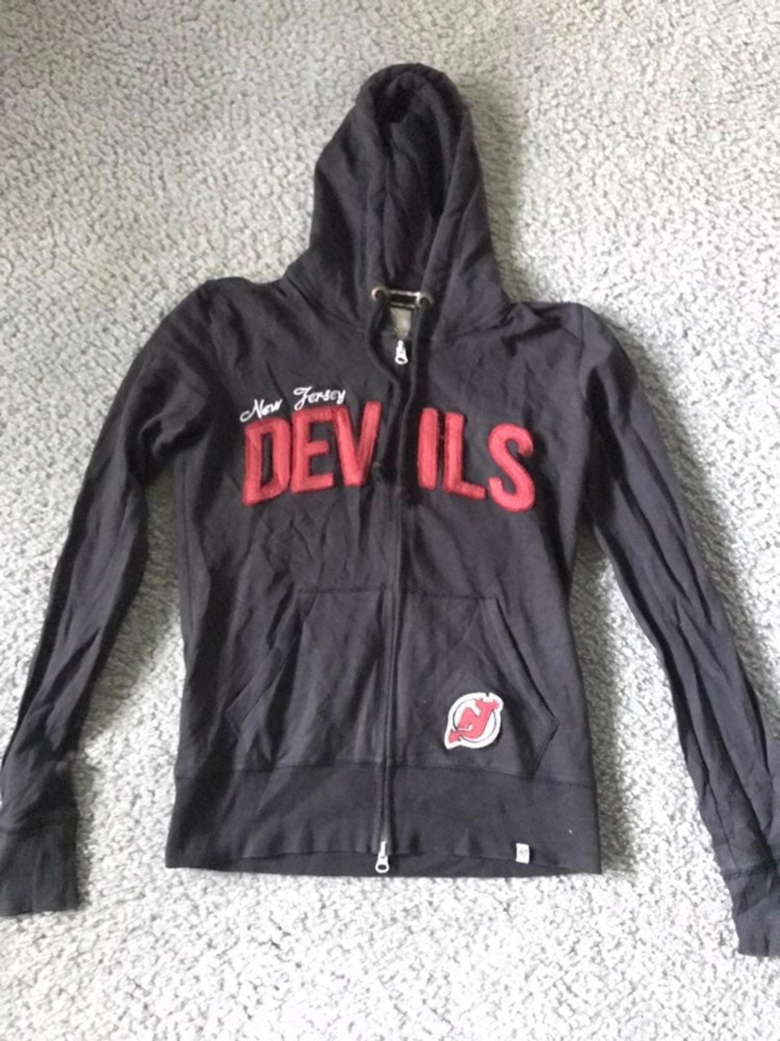 NEW JERSEY DEVILS OFFICIAL HOODIE ZIPUP HOCKEY NHL RARE VINTAGE SIZE SMALL