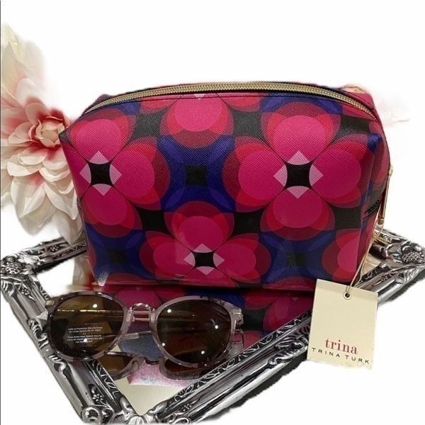NWT Trina Turk Cosmetic Pink Design 6'' Flower Bag