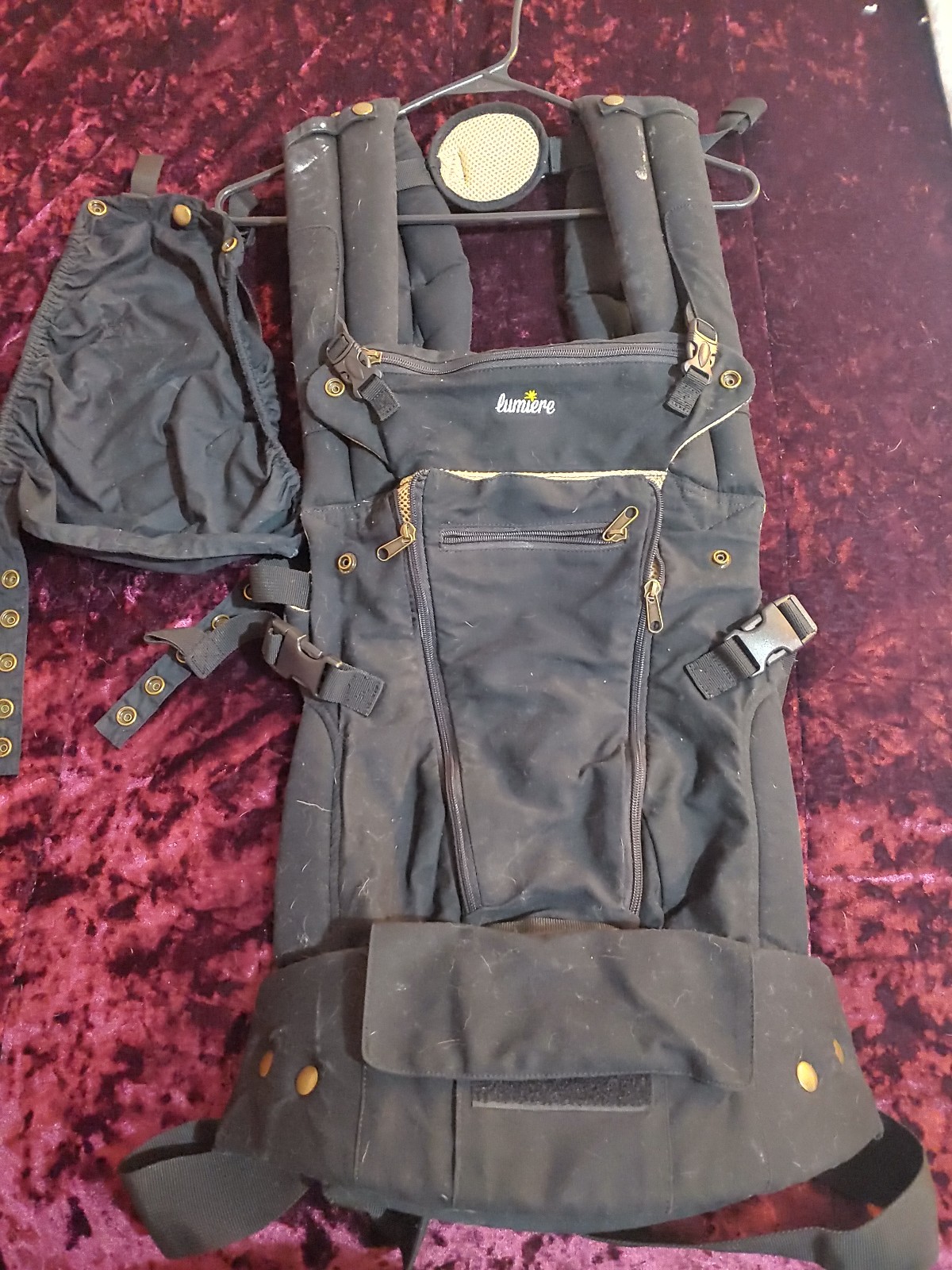 Lumiere baby carrier