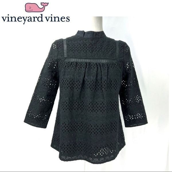 VINEYARD VINES NWT size Small Black Cotton eyelet embroidery top