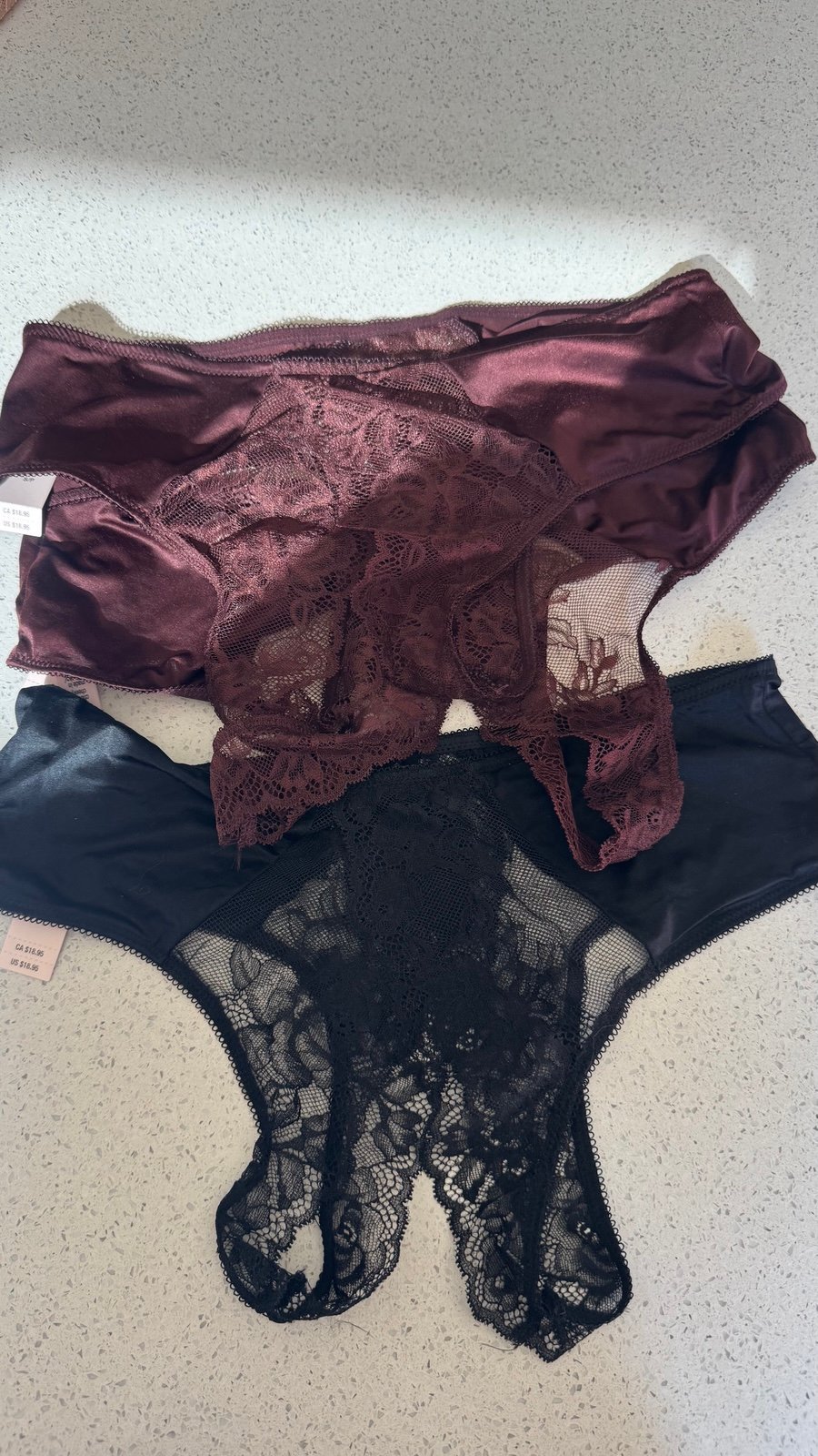 Victoria’s Secret VERY SEXY Rose Lace Crotchless Cheeky Panty