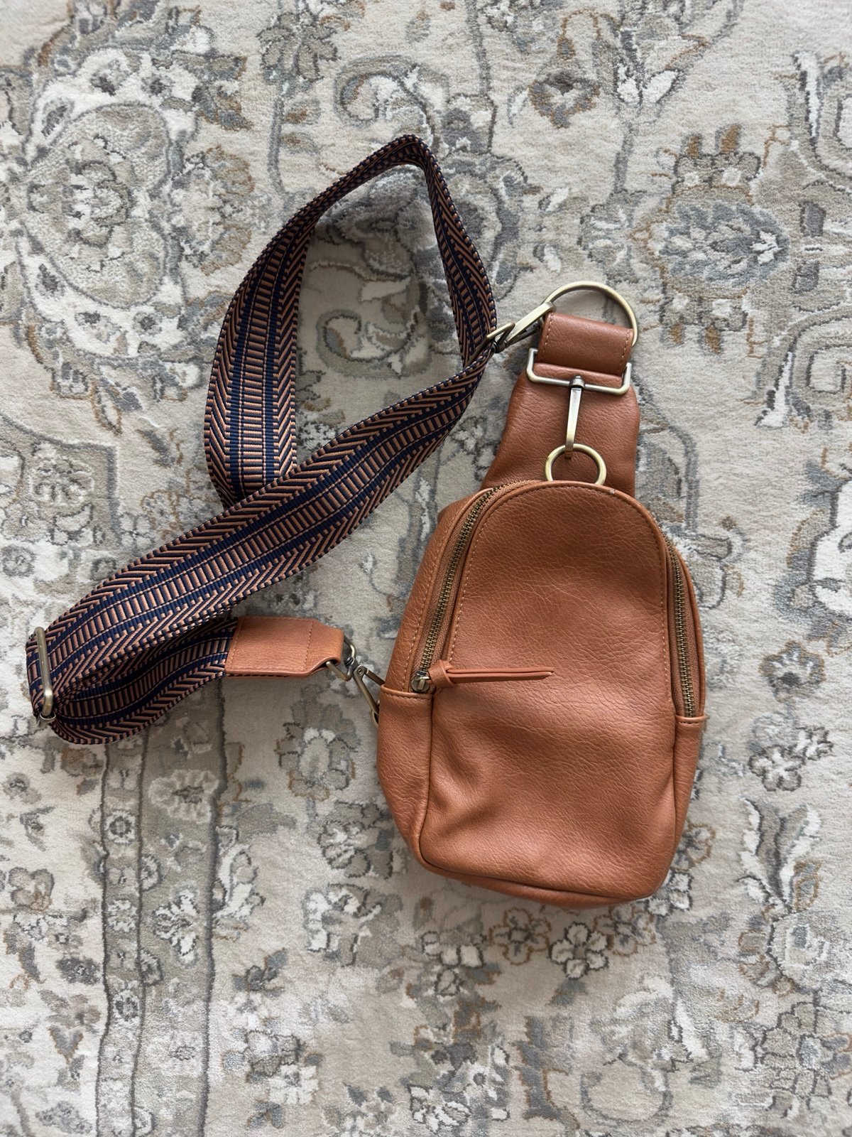 Urban Originals x Anthropologie Liberty Crossbody Bag vguc