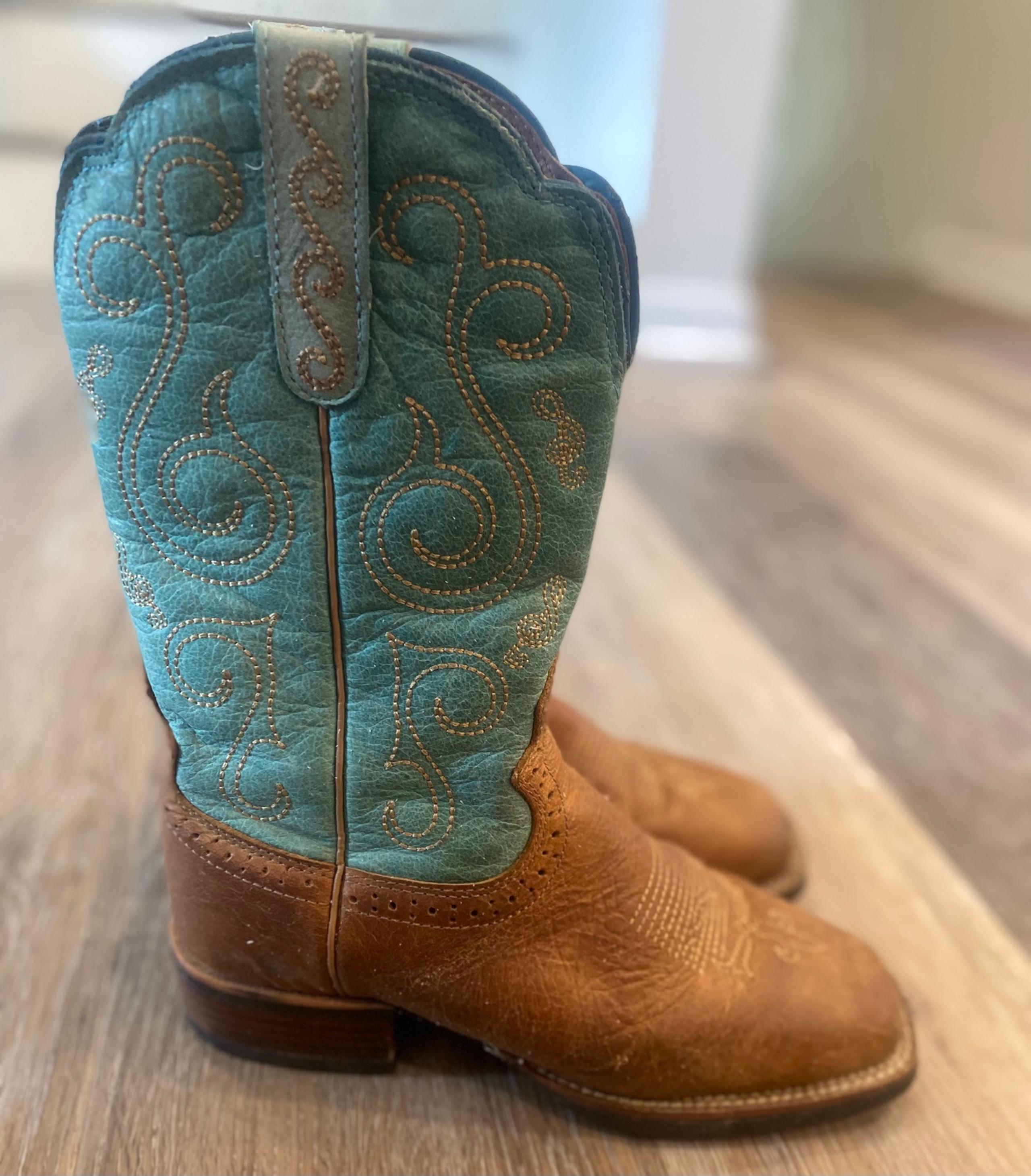 Cowboy Boots Justin’s