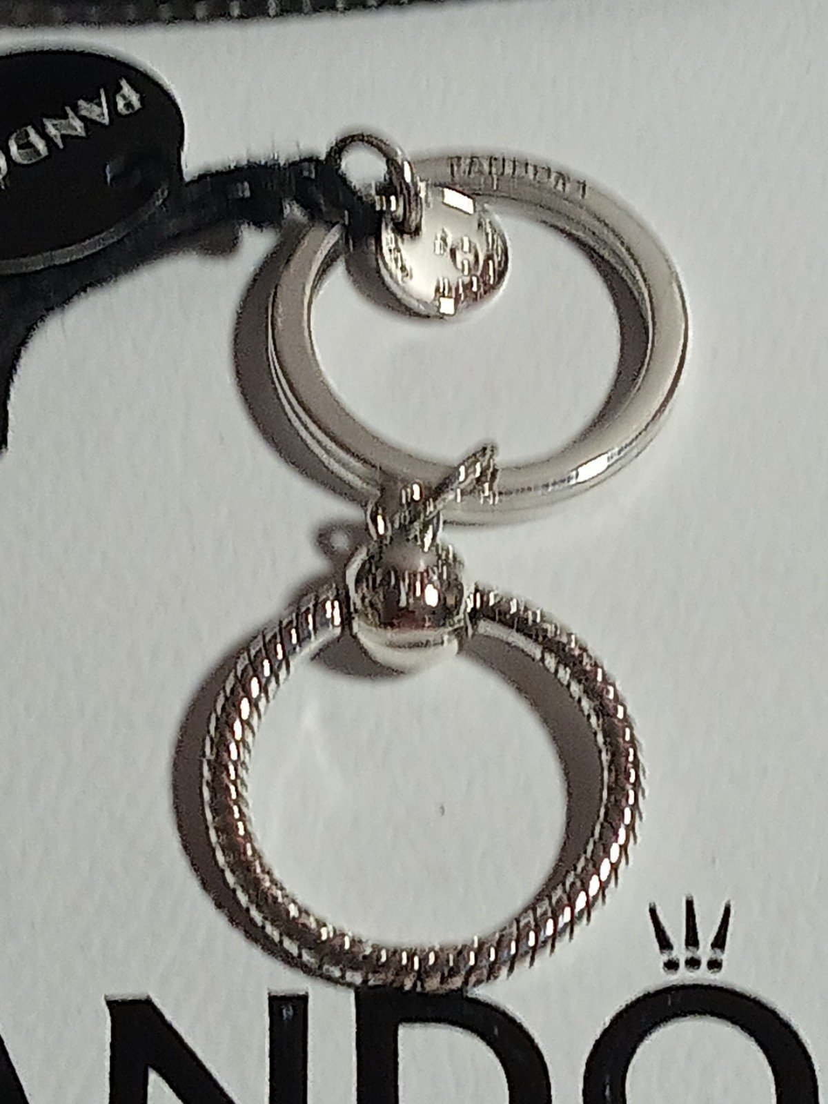 Pandora moments authentic brand new sterling silver solid snake chain keychain