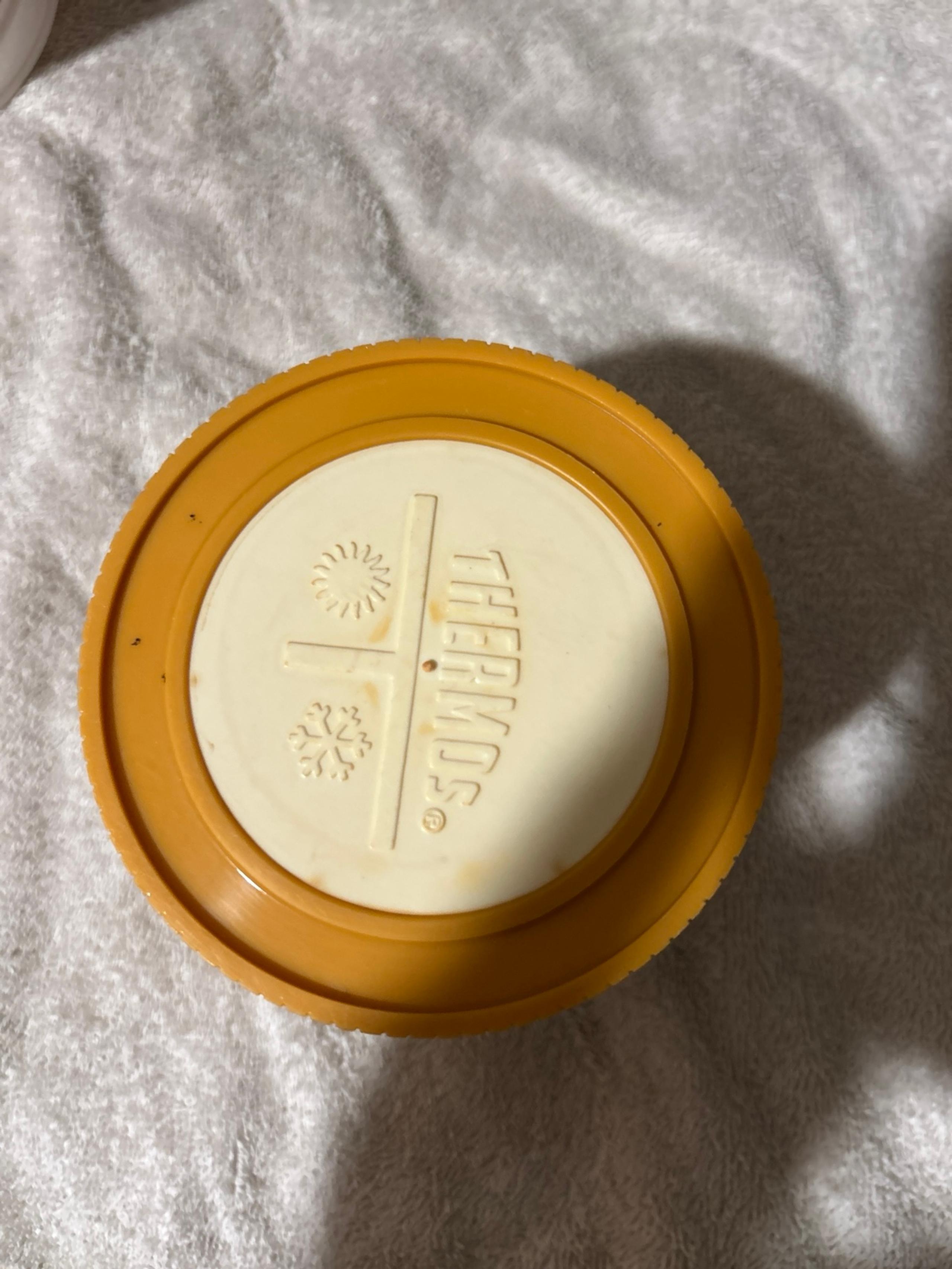 Vintage Tan Thermos container great condition