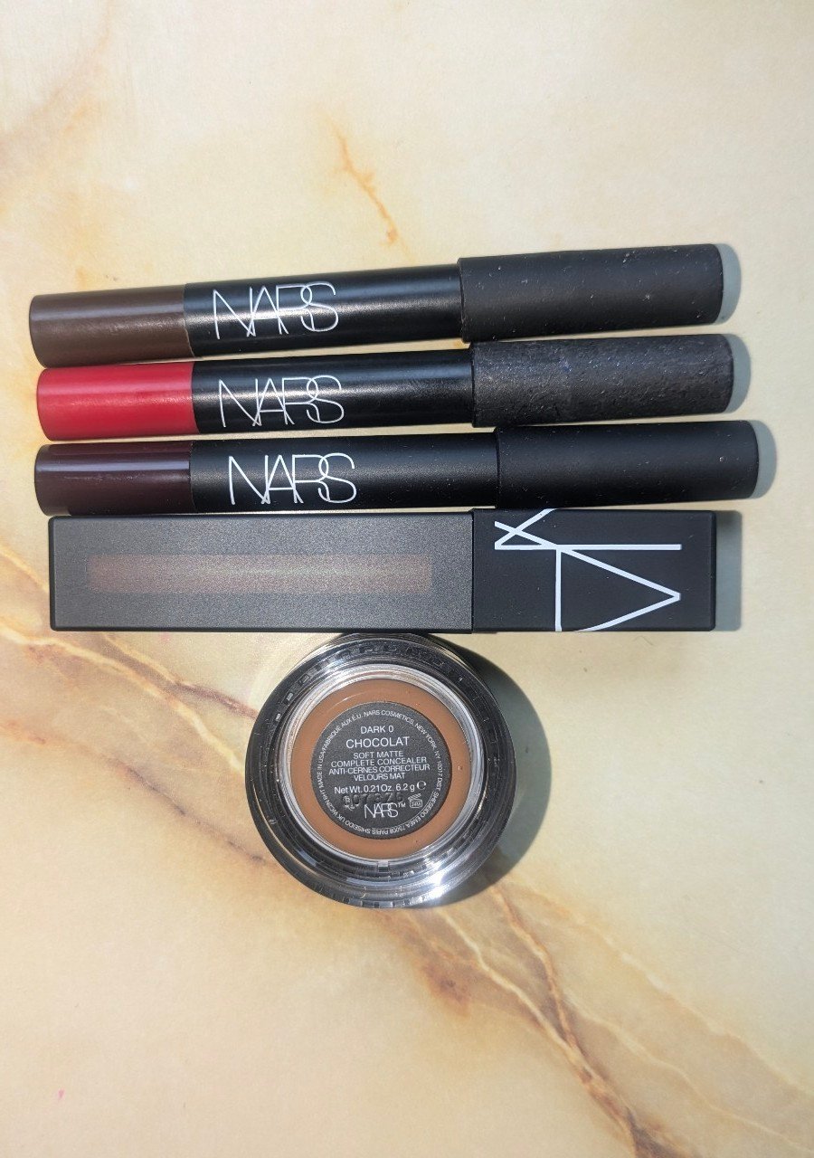 NARS BUNDLE Concealer and Lip Pencil