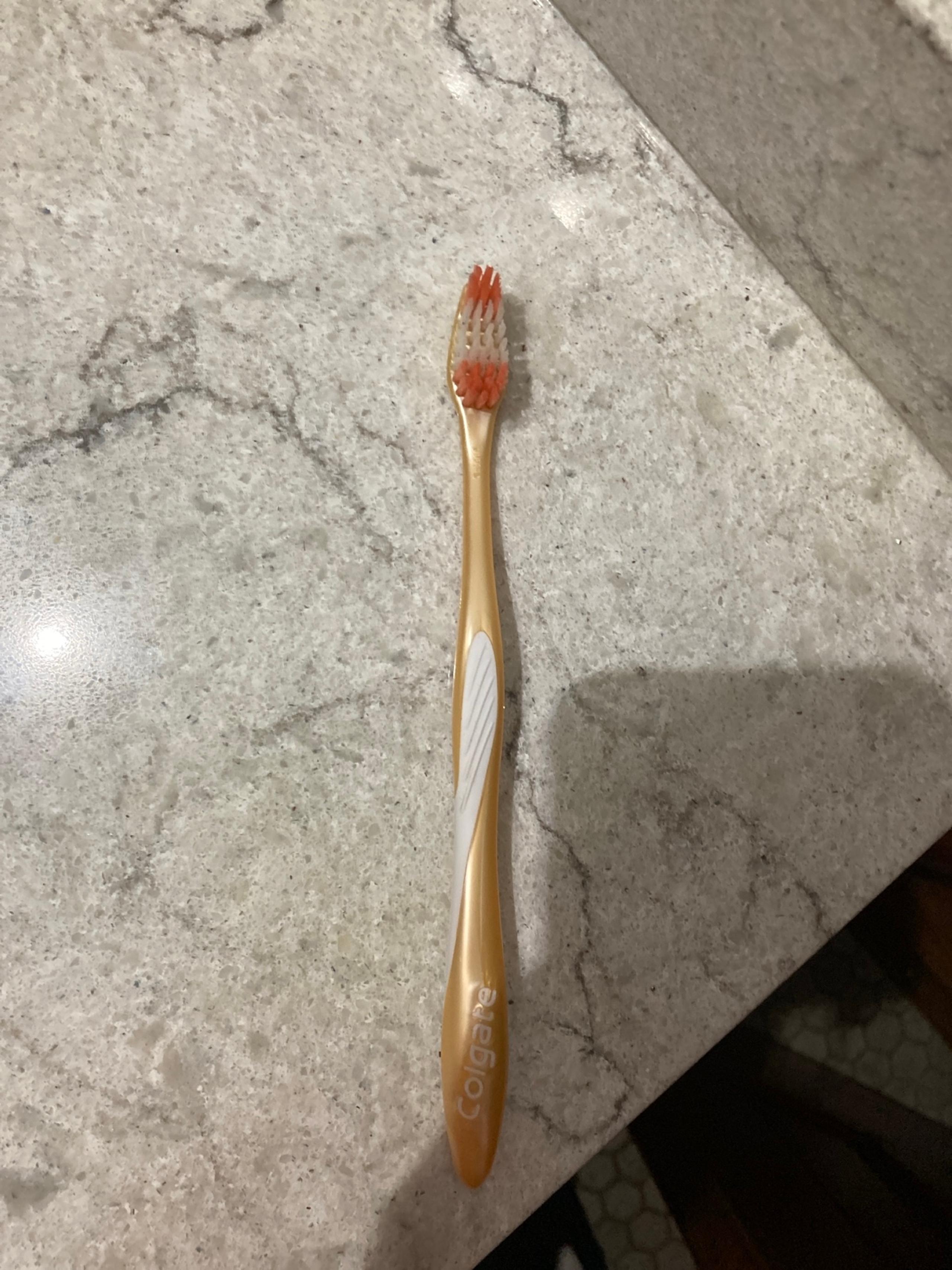 Toothbrush - Colgate