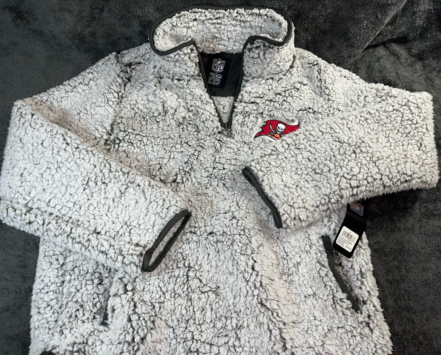 NFL Team Apparel Tampa Bay Buccaneers Qrt Zip Sherpa Fleece Pull Over M NWT