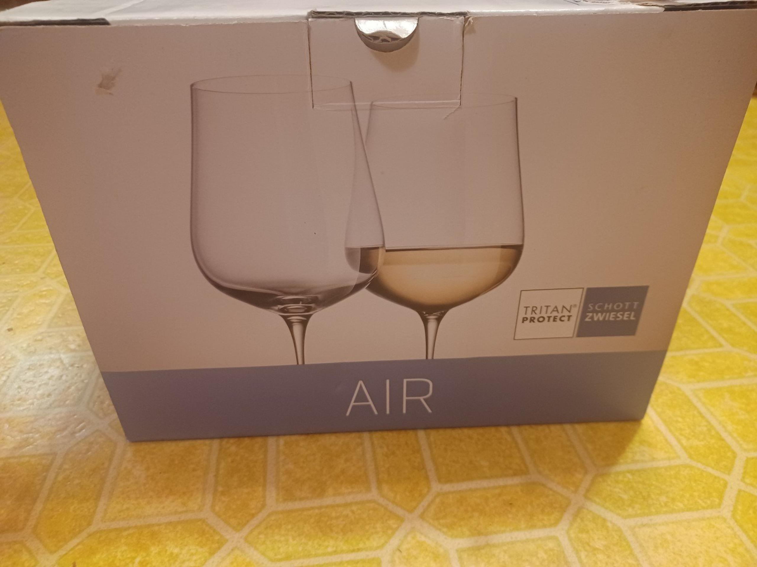 Crystal wine glass