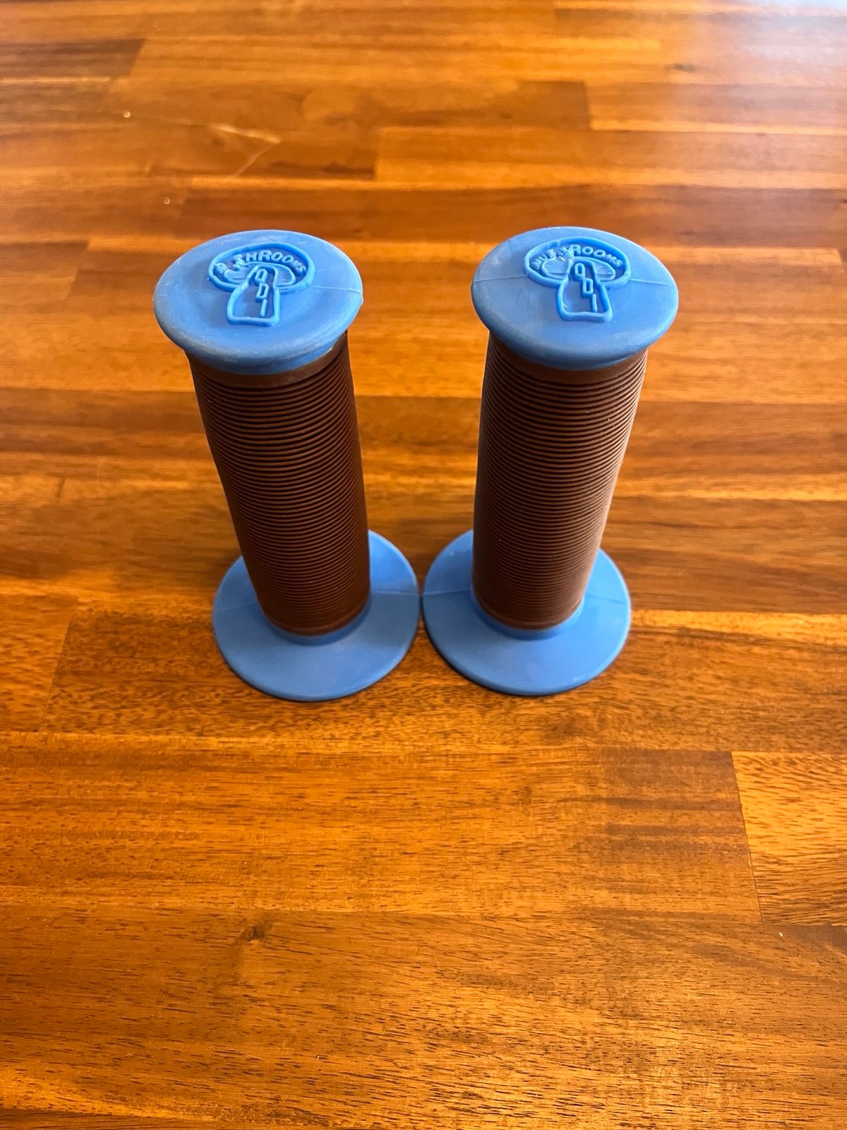 ODI Mushroom II Grips