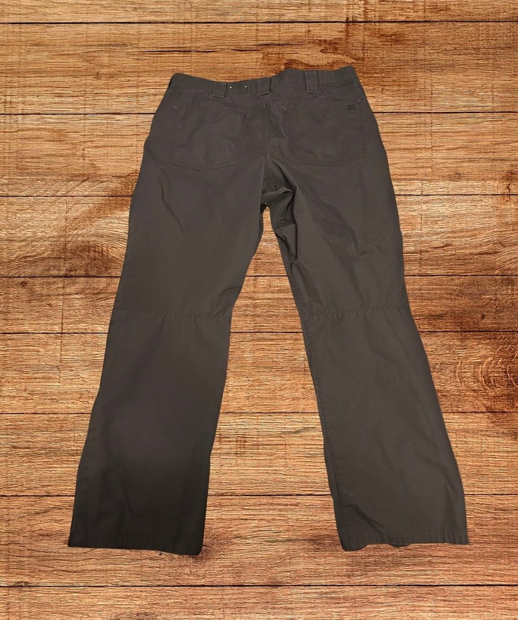 5.11 Tactical Series Cargo Pants Mens 38x32 black RN 109614 CA 04719