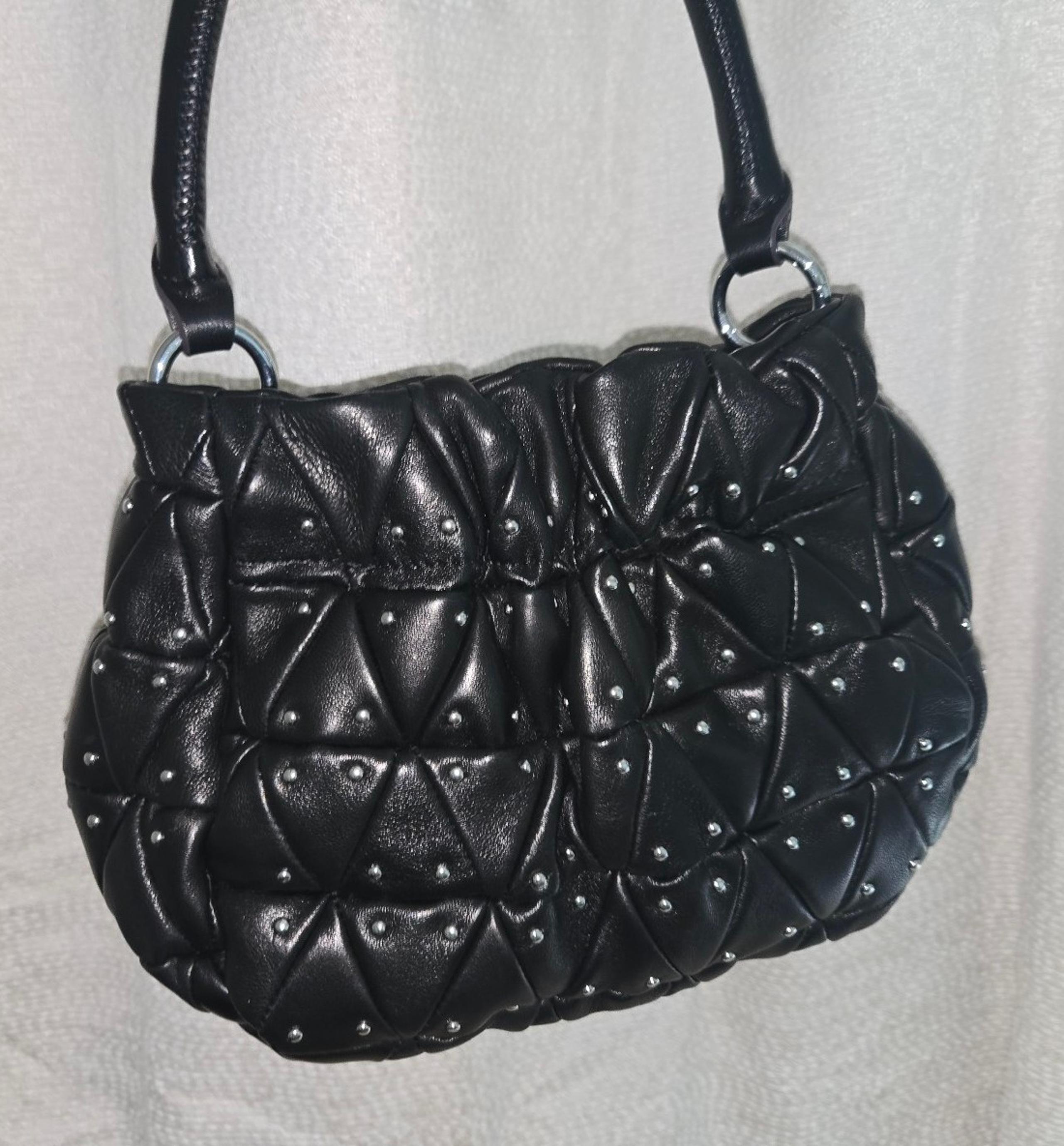Women's Aimee Kestenberg handbag black leather Aimee purse/tote NEW