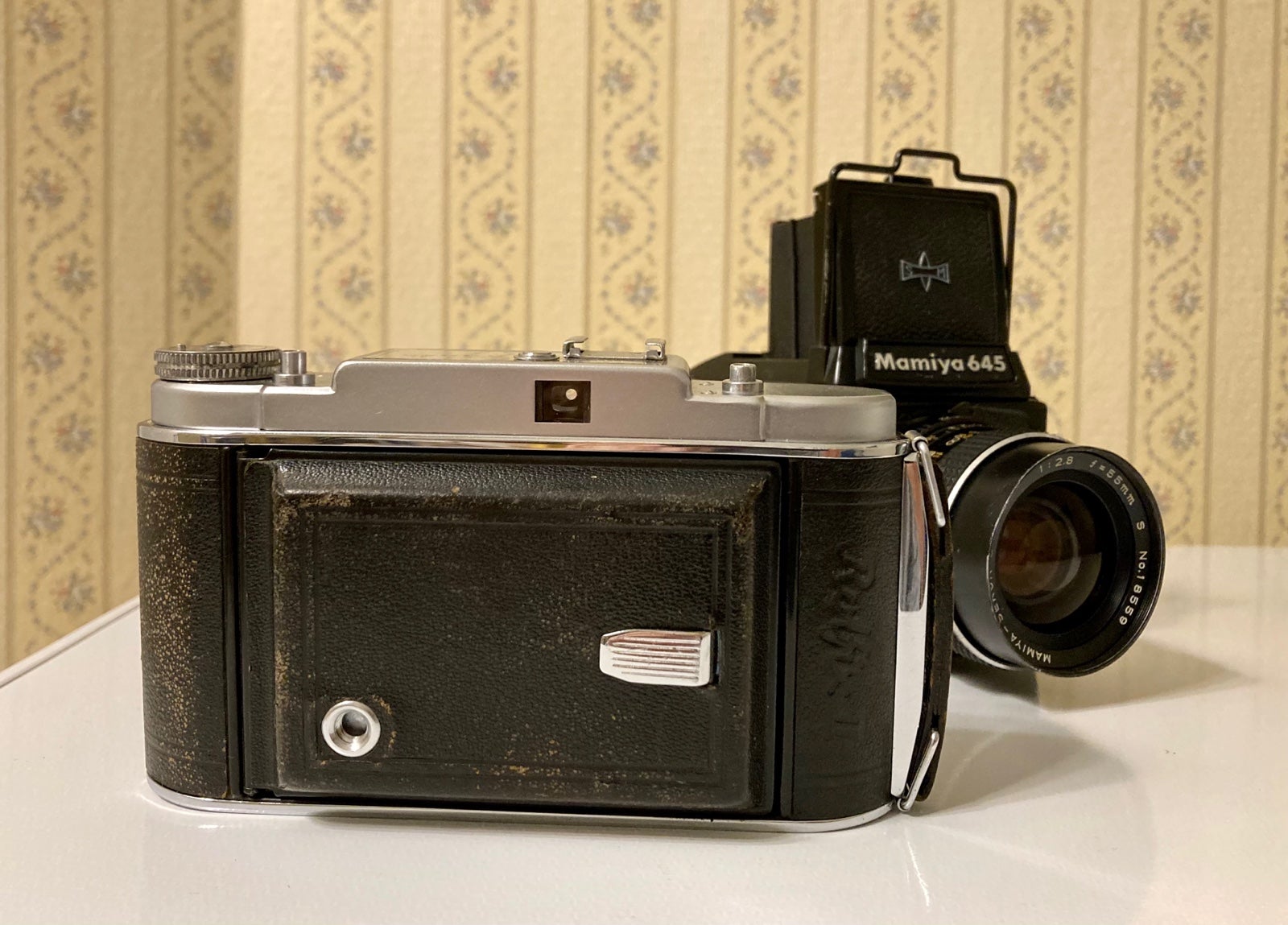 SN2584904 Rolfix II, full medium format camera, f=105mm 3.5 Rodenstock-Trinar.