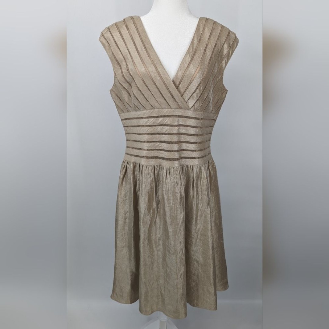 Andre Oliver Champagne Gold Dress Size 14 NWT