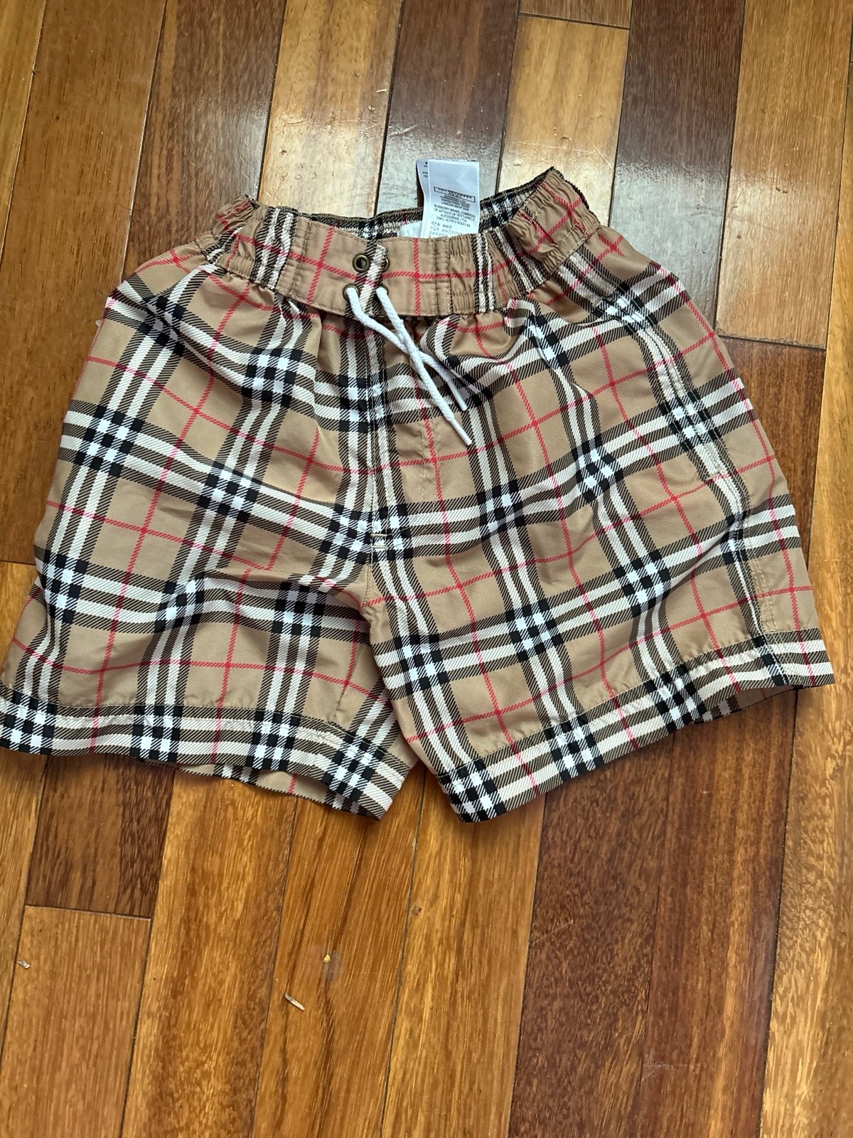 Burberry boy swim trunks