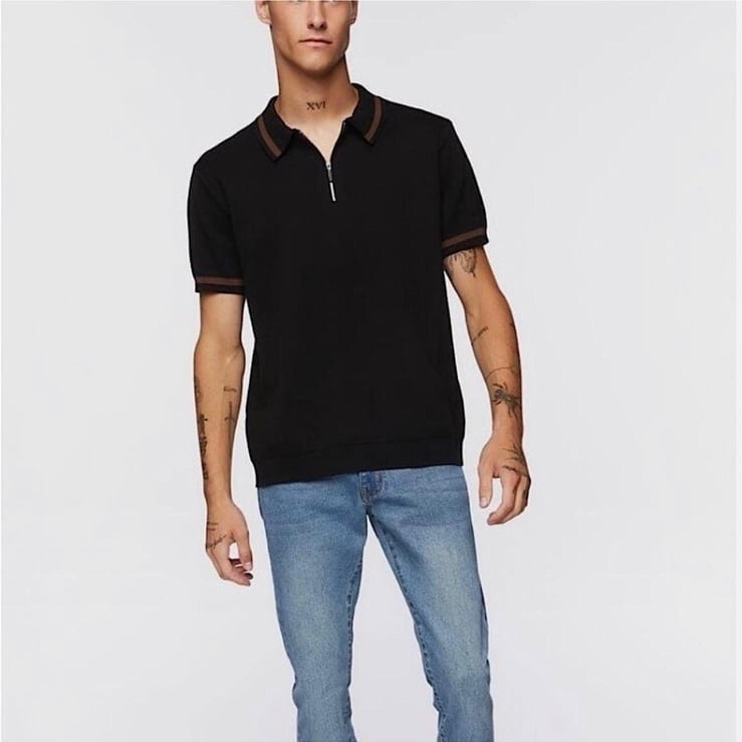 MENS HALF ZIP POLO BLACK AND BROWN SHIRT SIZE SMALL