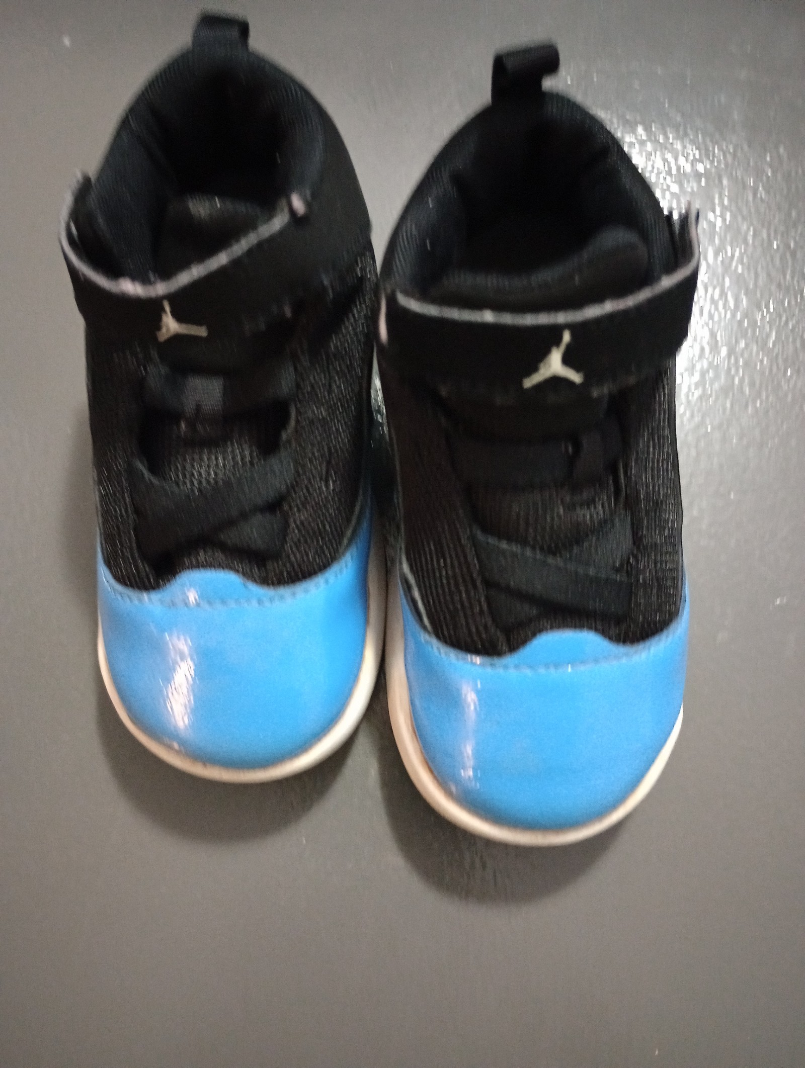 Jordan Aura toddler shoes size 7C
