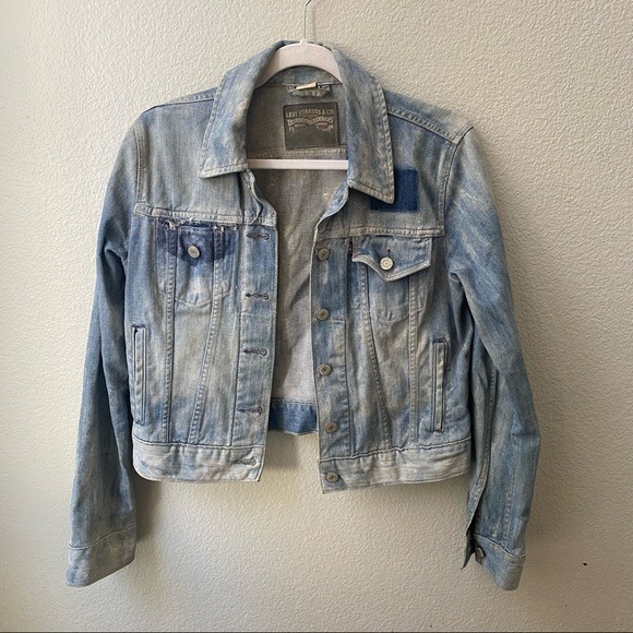 LEVIS womens denim jacket vintage bleach dye distressed shredded light wash M