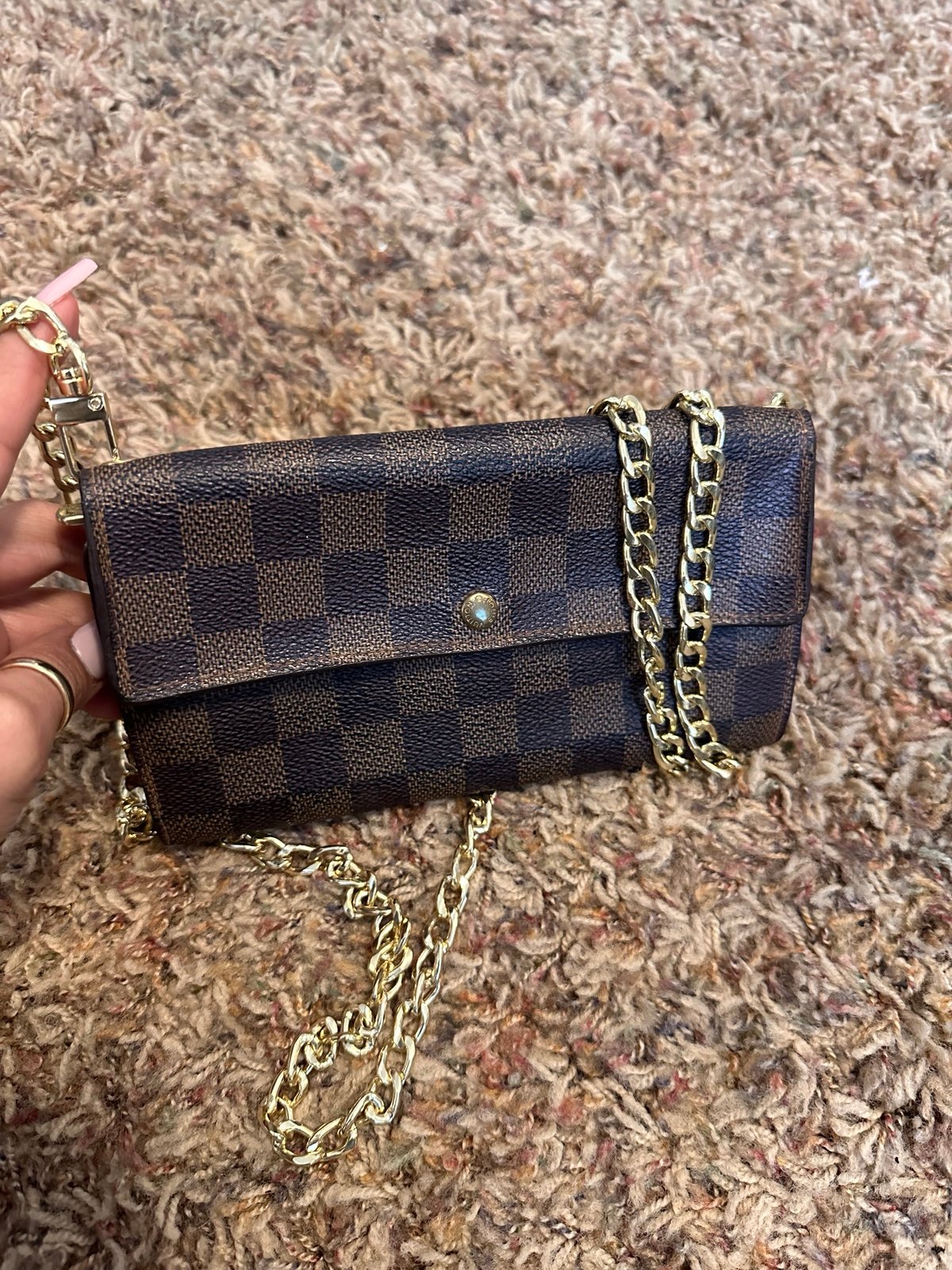 Louis Vuitton sarah crossbody