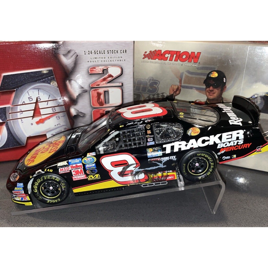 Martin Truex Jr. #8 Bass Pro Shops Talladega Raced Win Version 2004 1/24 Diecast