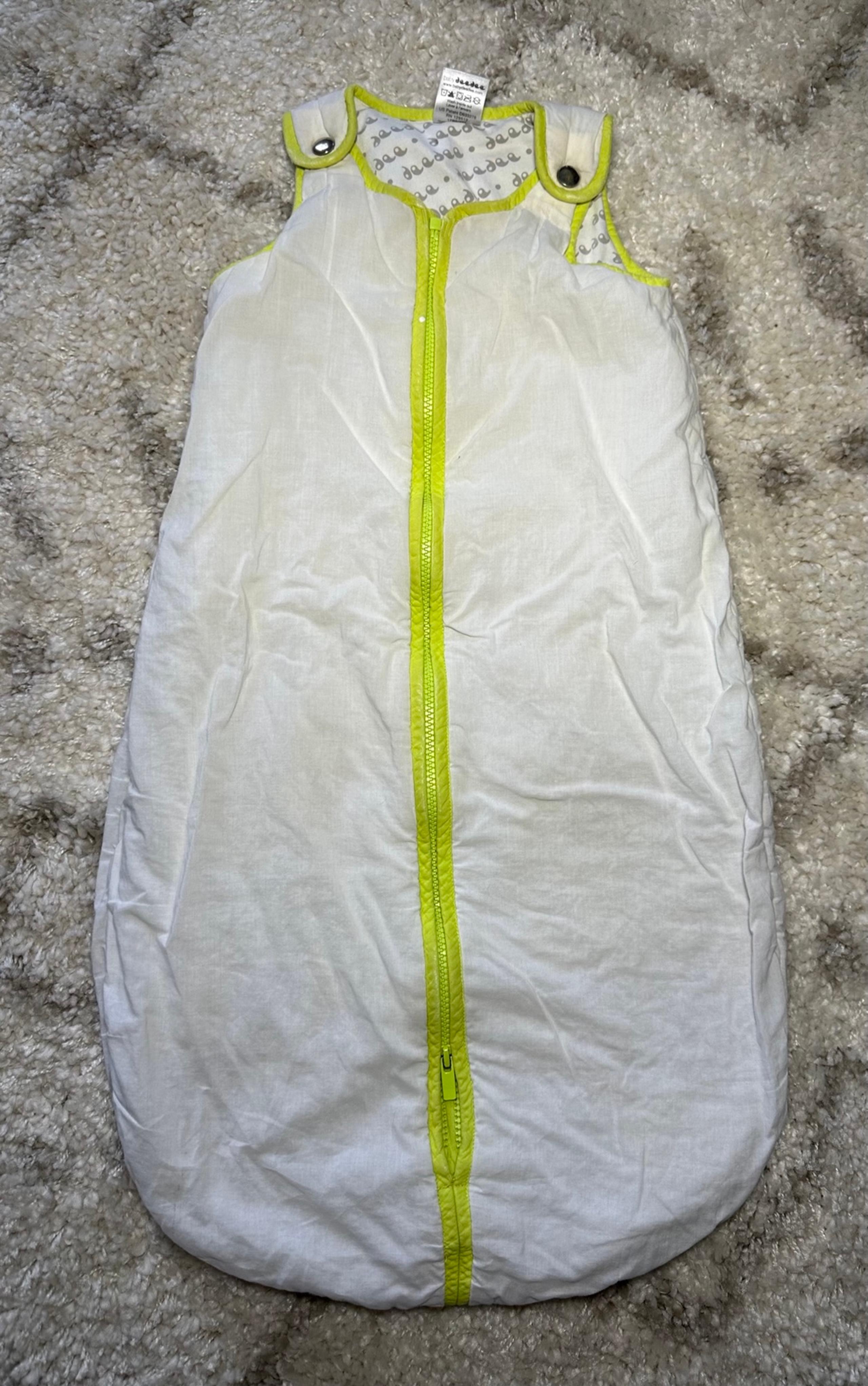 Baby Deedee Sleep Nest Original Sleep Sack Size Medium (6-18 Months) Chicks