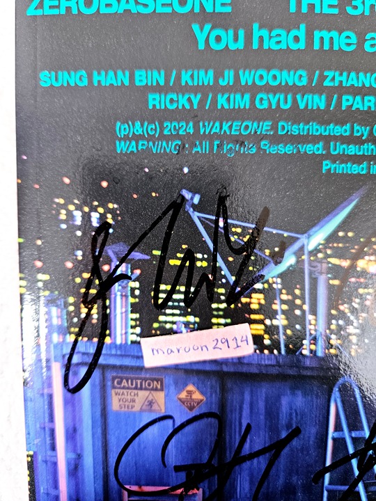 IKON YUNHYEONG [ New Kids : Continue Official Photocard