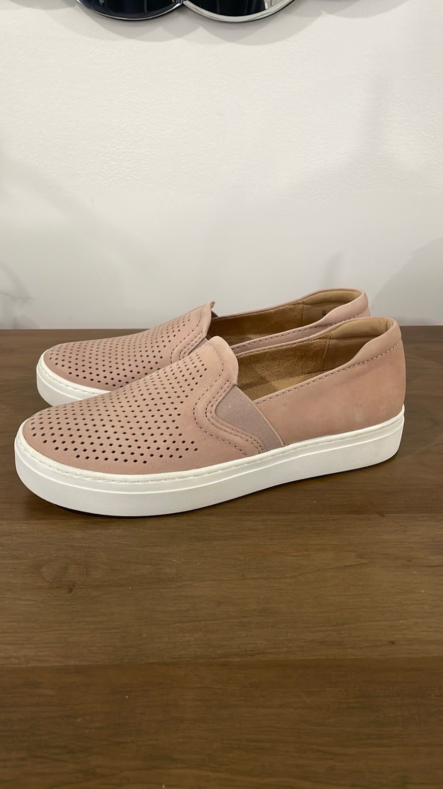 Naturalizer Marianne leather slip on