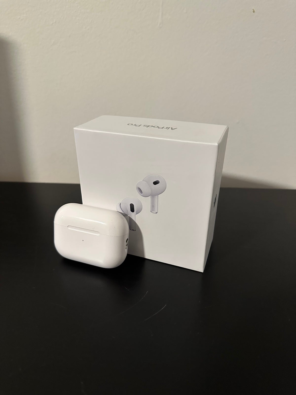 *BEST OFFER* Apple AirPods Pro (2nd Generation)
