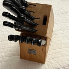 Chicago Cutlery 15 piece knife set with block