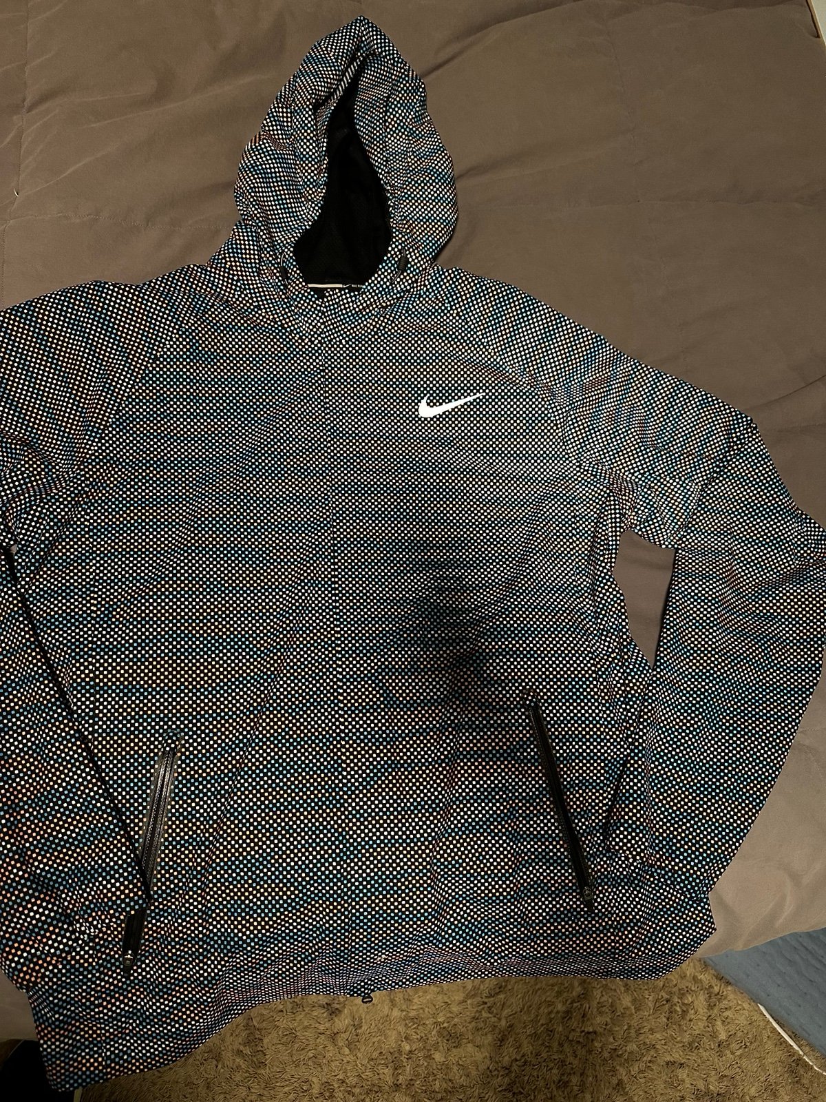 Nike Reflective Jacket (Basically new/ only worn a few times)