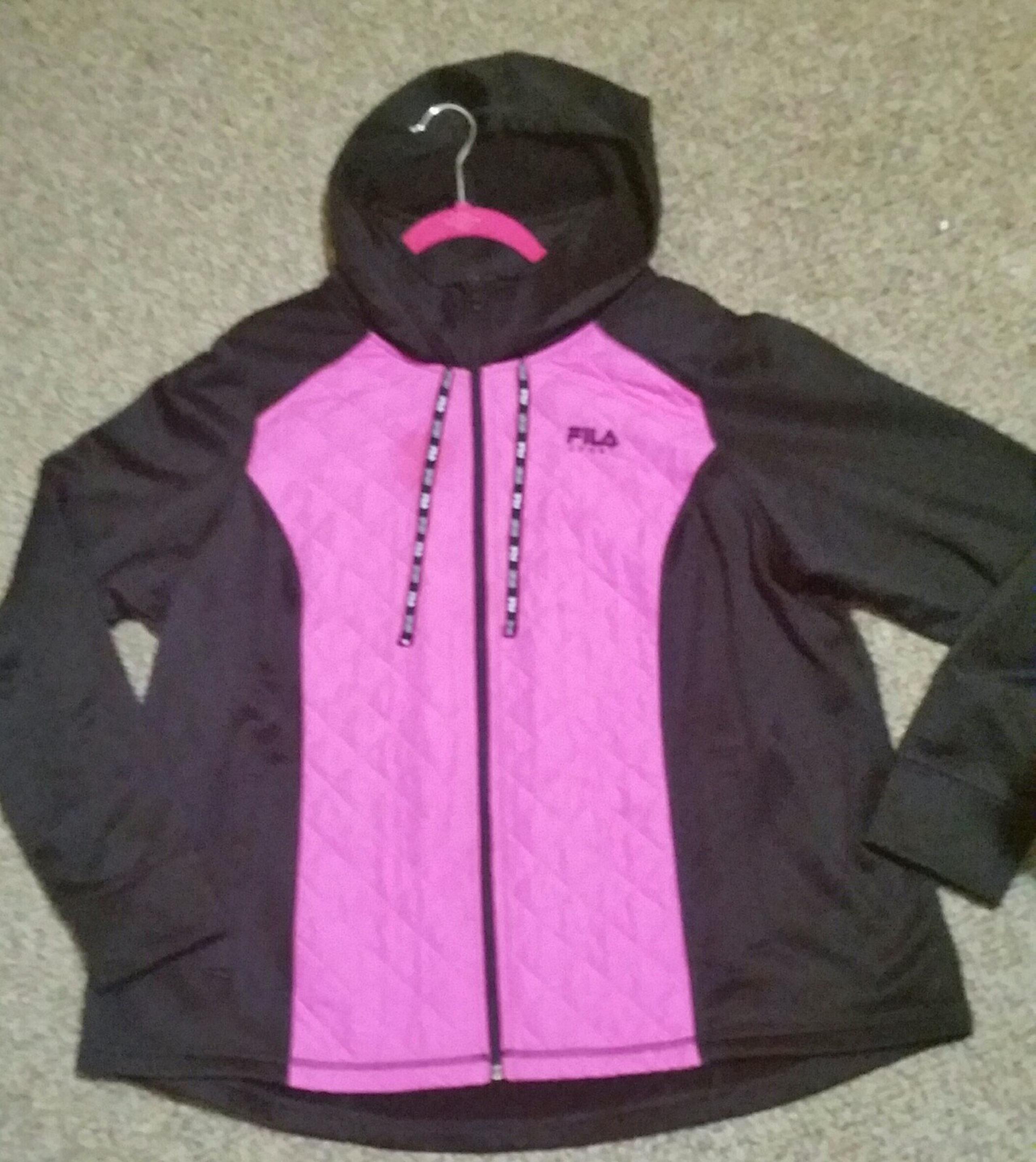 Sporty FILA Women's Hooded Pink & Black Zipper Jacket, Coat, Windbreaker Size 1X