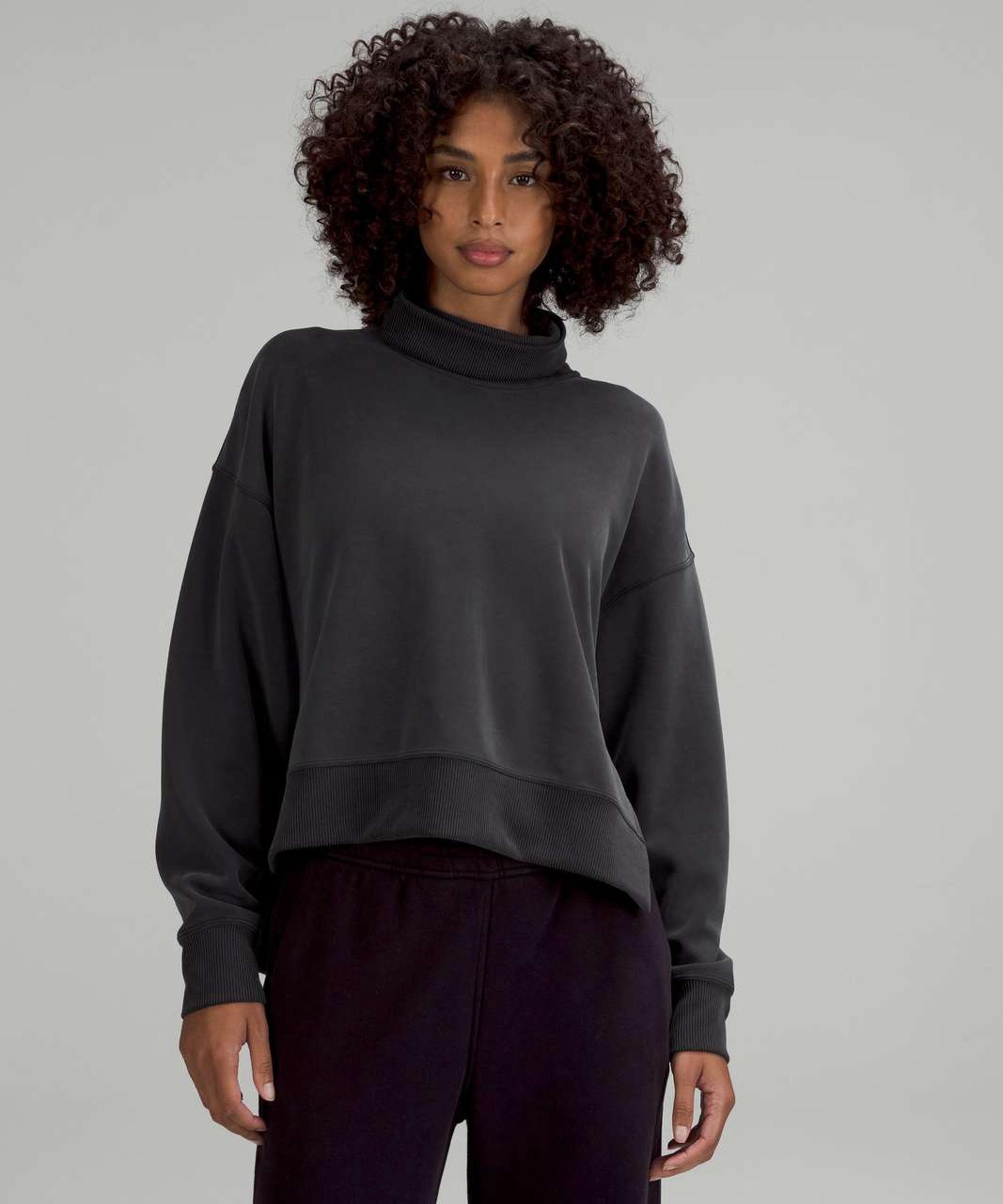 Lululemon softstreme turtleneck pullover sweatshirt