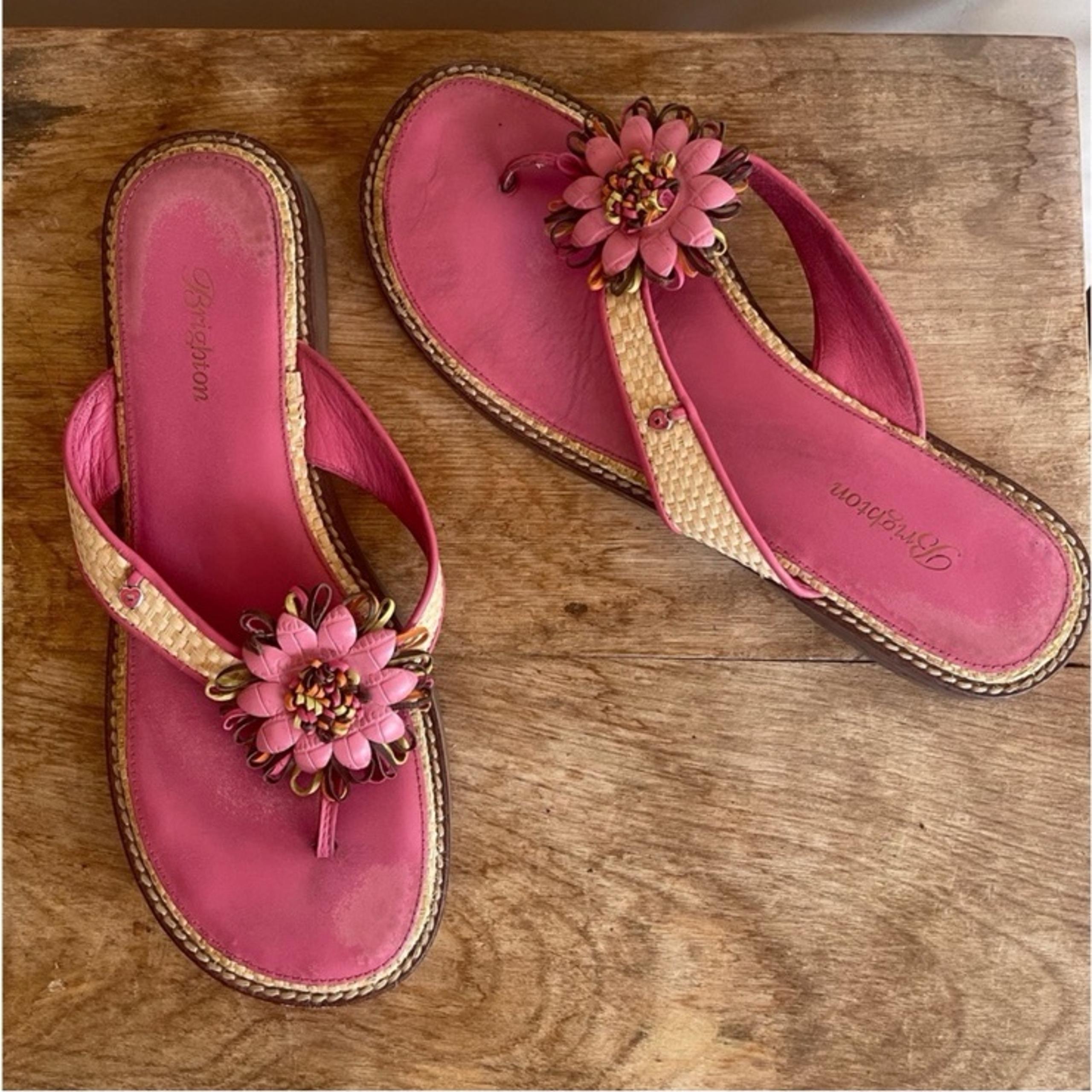 BRIGHTON “Orchid” Flip Flops Pink & Tan  SunFlowers Rattan Espadrille Style 9.5M